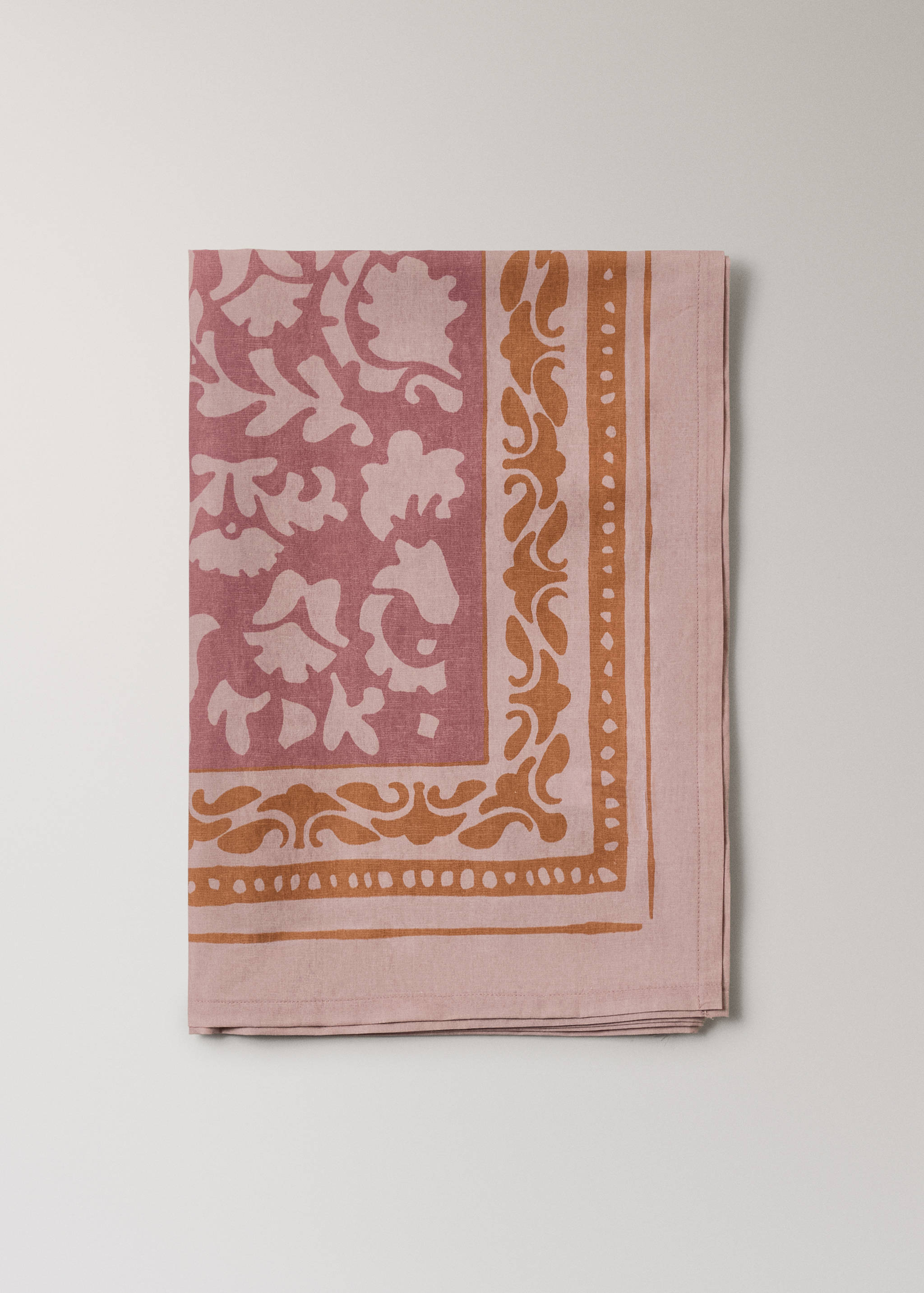 Printed canvas tablecloth for 8 to 10 diners - Article without model