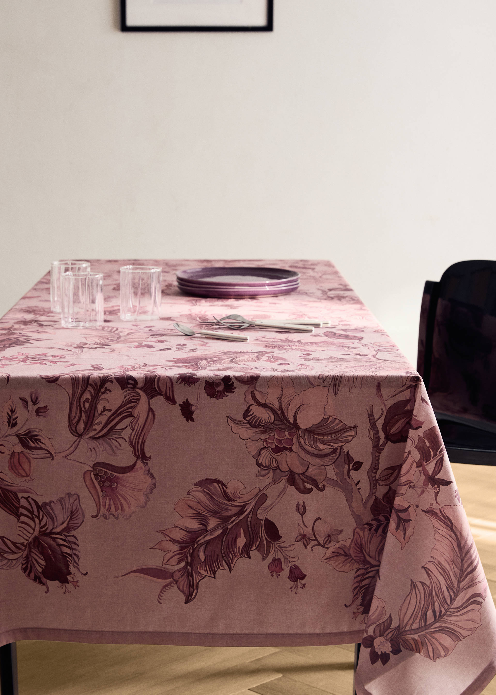 Nappe en coton motif floral pour 6 à 8 convives - Plan général