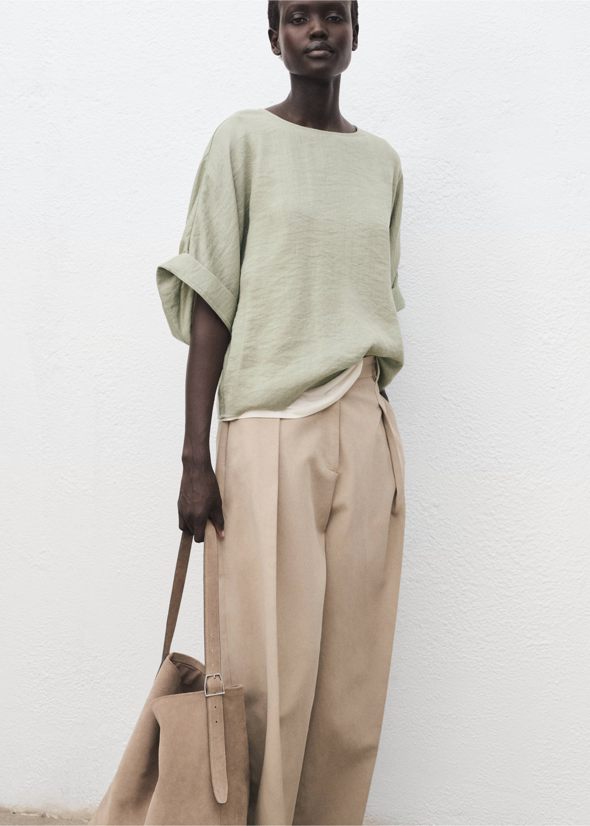 Oversized blouse with turn-up sleeves - Details of the article 2, Aqua Green. Ref: 17013797-00.
