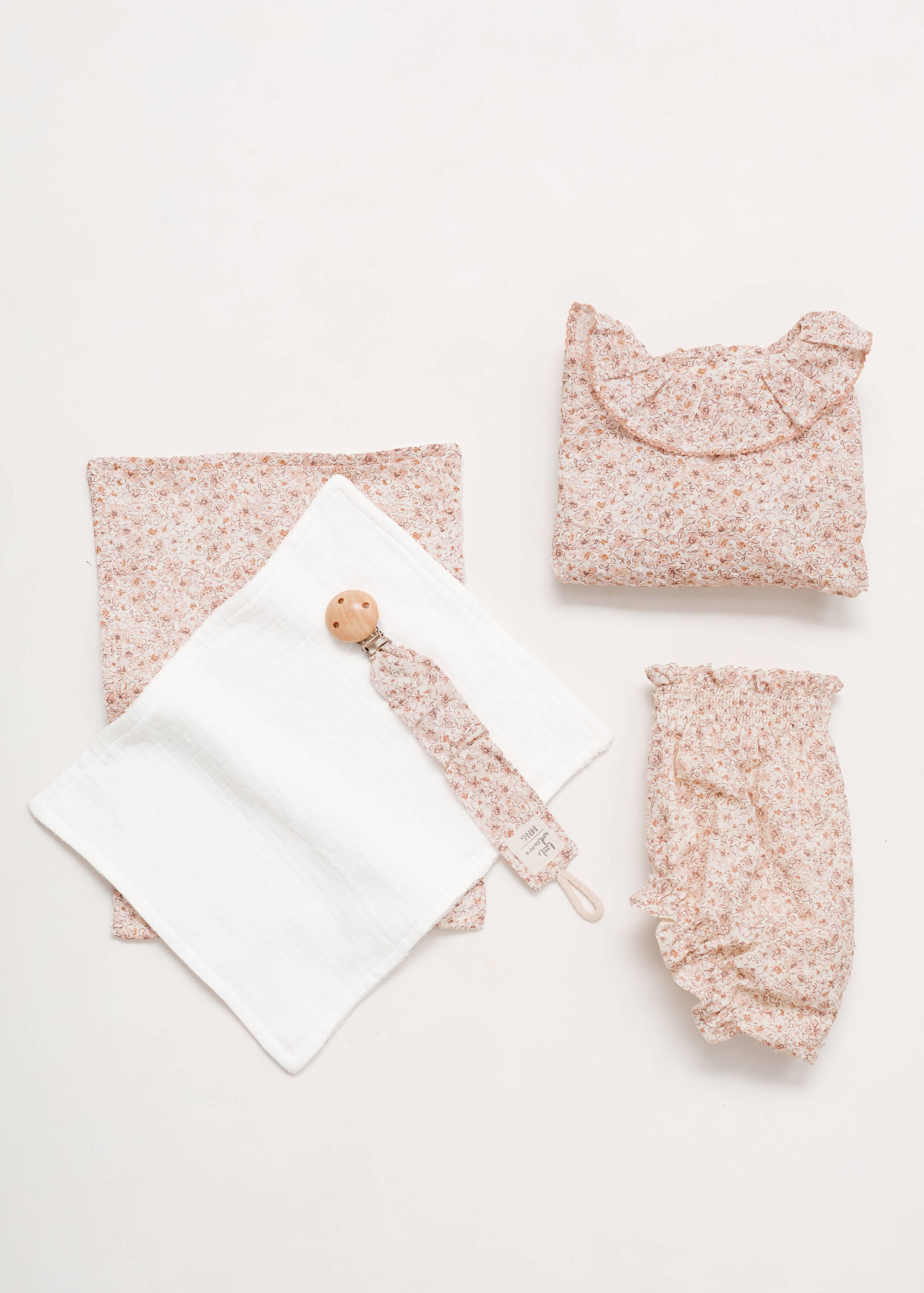 Floral print blouse - Details of the article 1