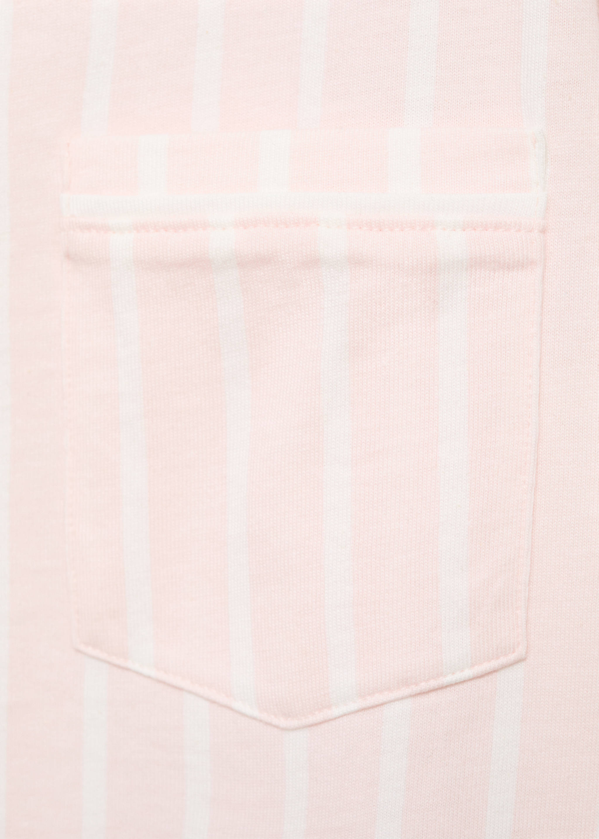 Langer Pyjama mit Streifen - Detail des Artikels 8