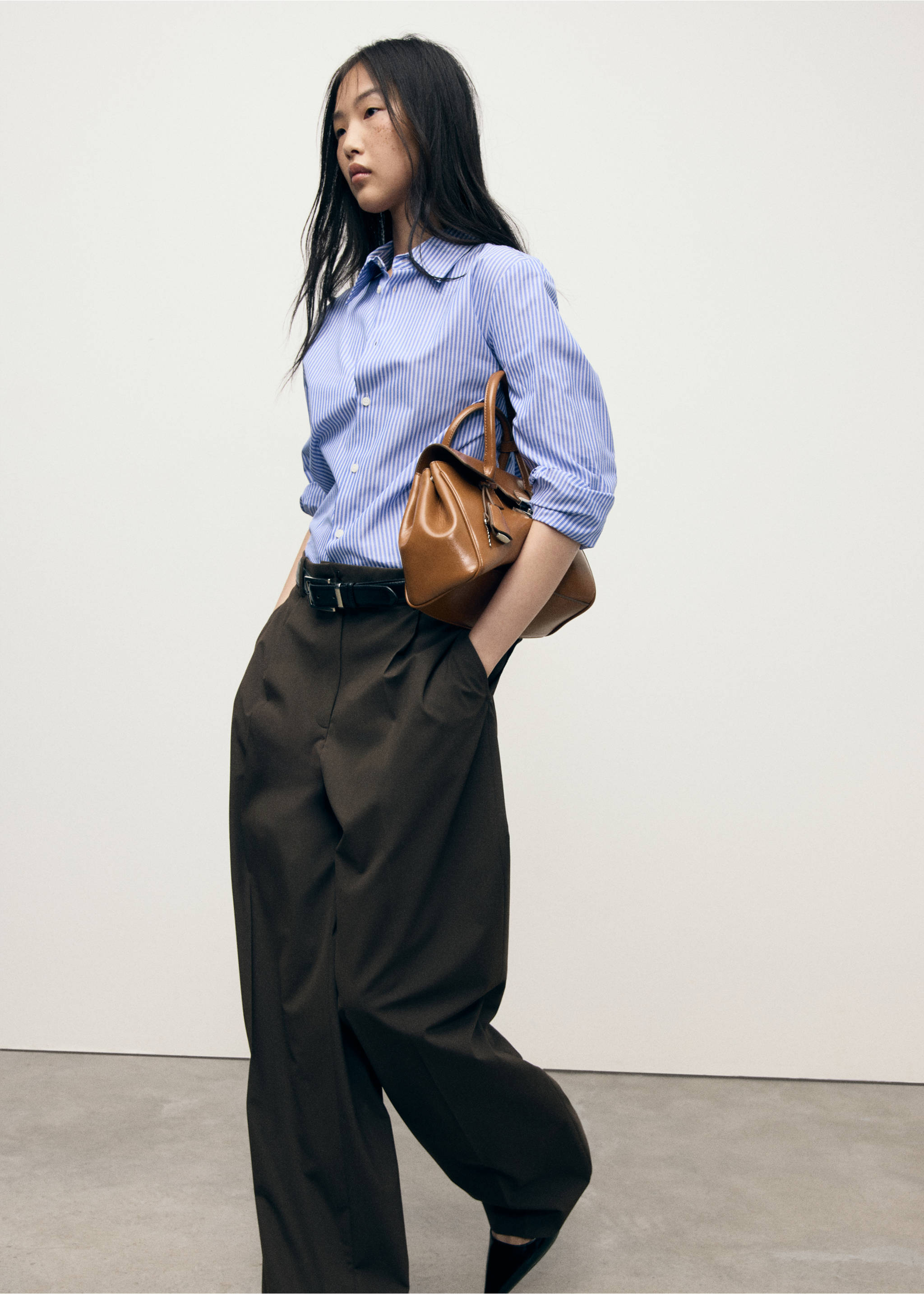 Cotton and lyocell blend straight shirt - Details of the article 2, Blue. Ref: 17014088-00.