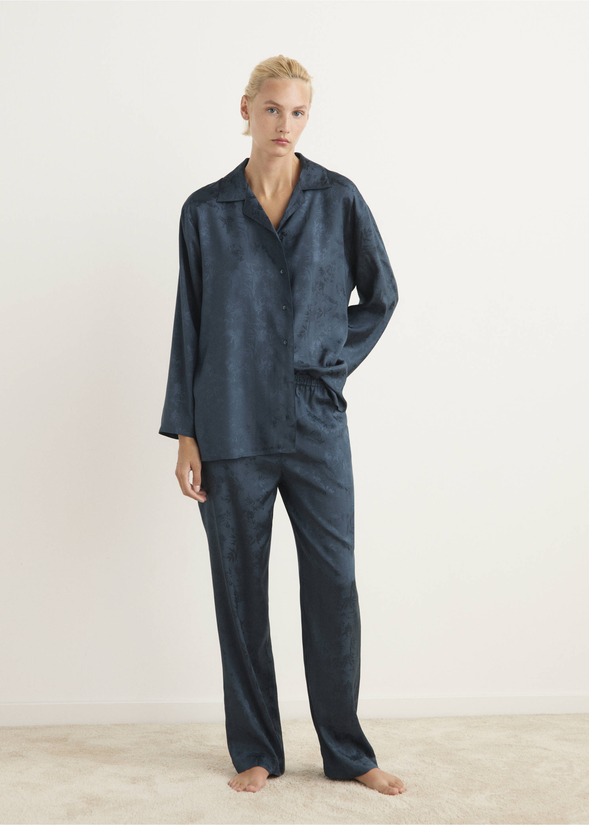 Pantalon de pyjama en satin jacquard - Plan général, Bleu nuit. Ref: 17014109-00.