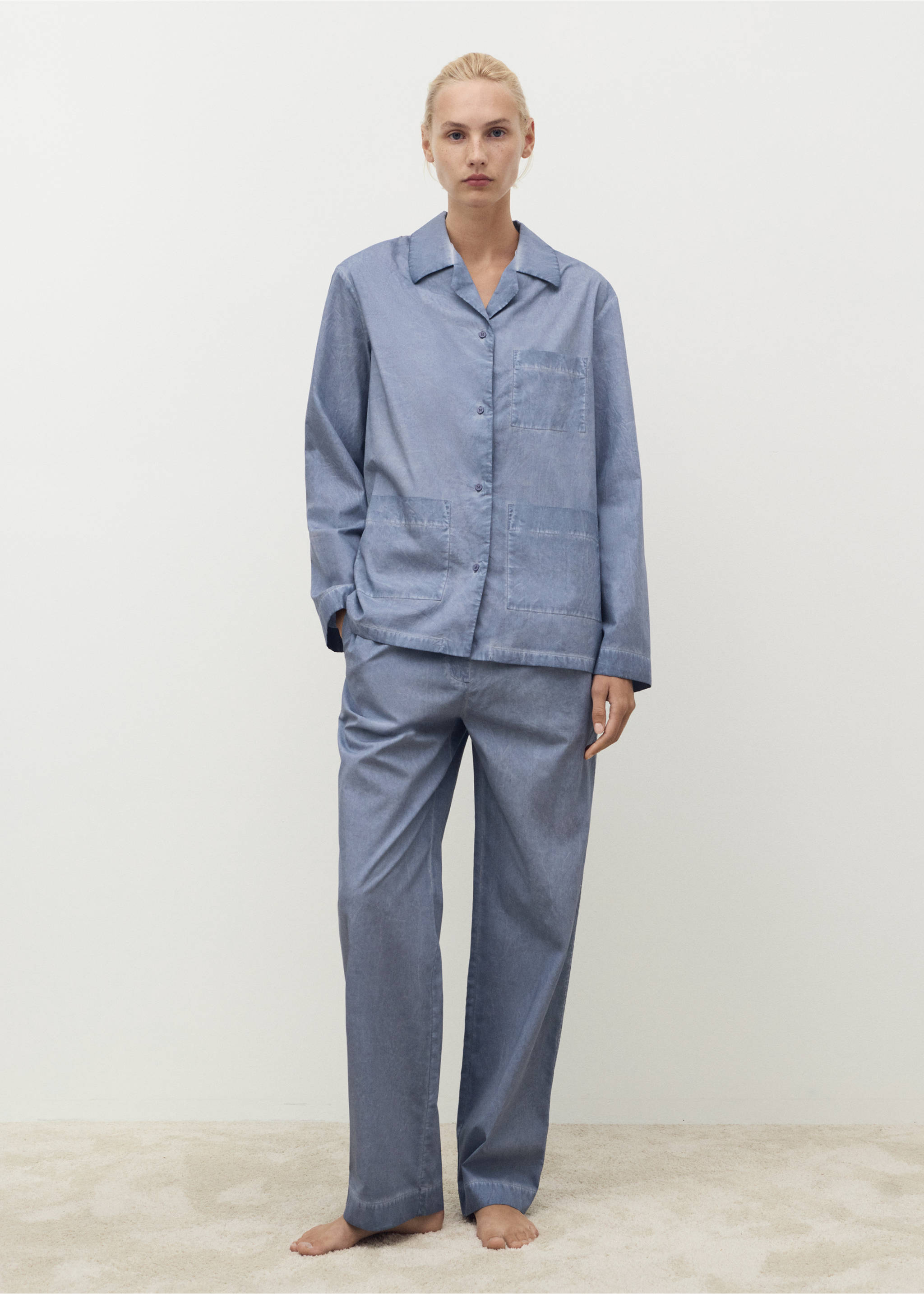 Garment-dyed cotton long trousers - General plane, Ink Blue. Ref: 17014112-00.