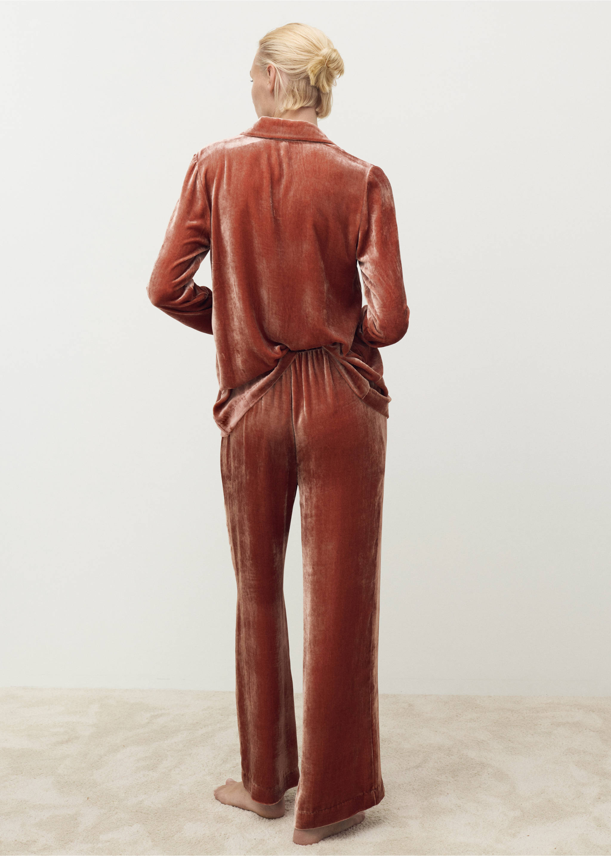 Silk velvet trousers - Reverse of the article, Burnt Orange. Ref: 17014114-00.
