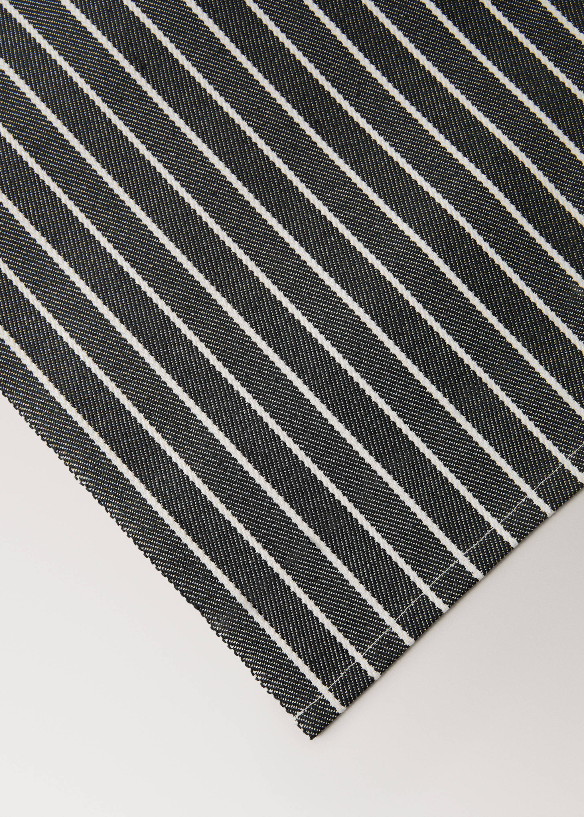 Cotton striped placemats - Details of the article 1