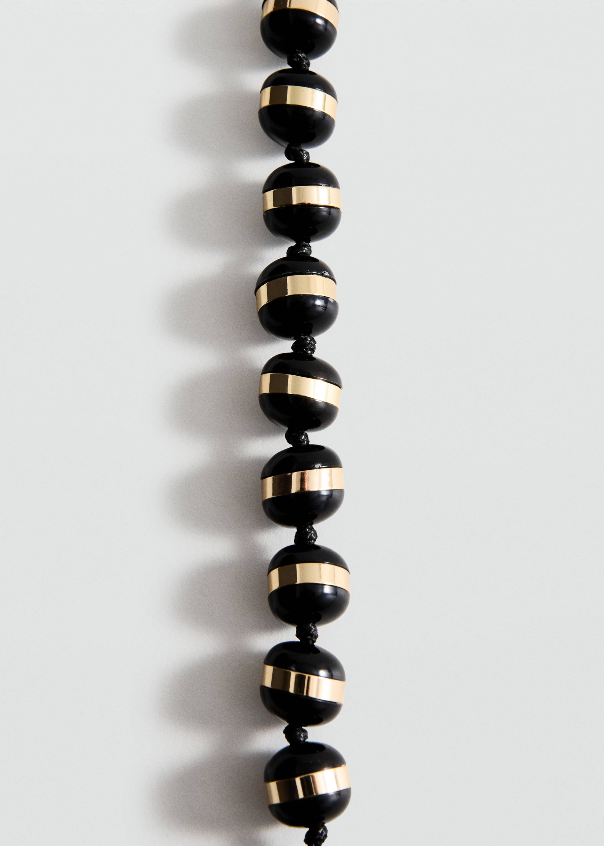 Combined ball necklace - Medium plane, Black. Ref: 17014137-00.
