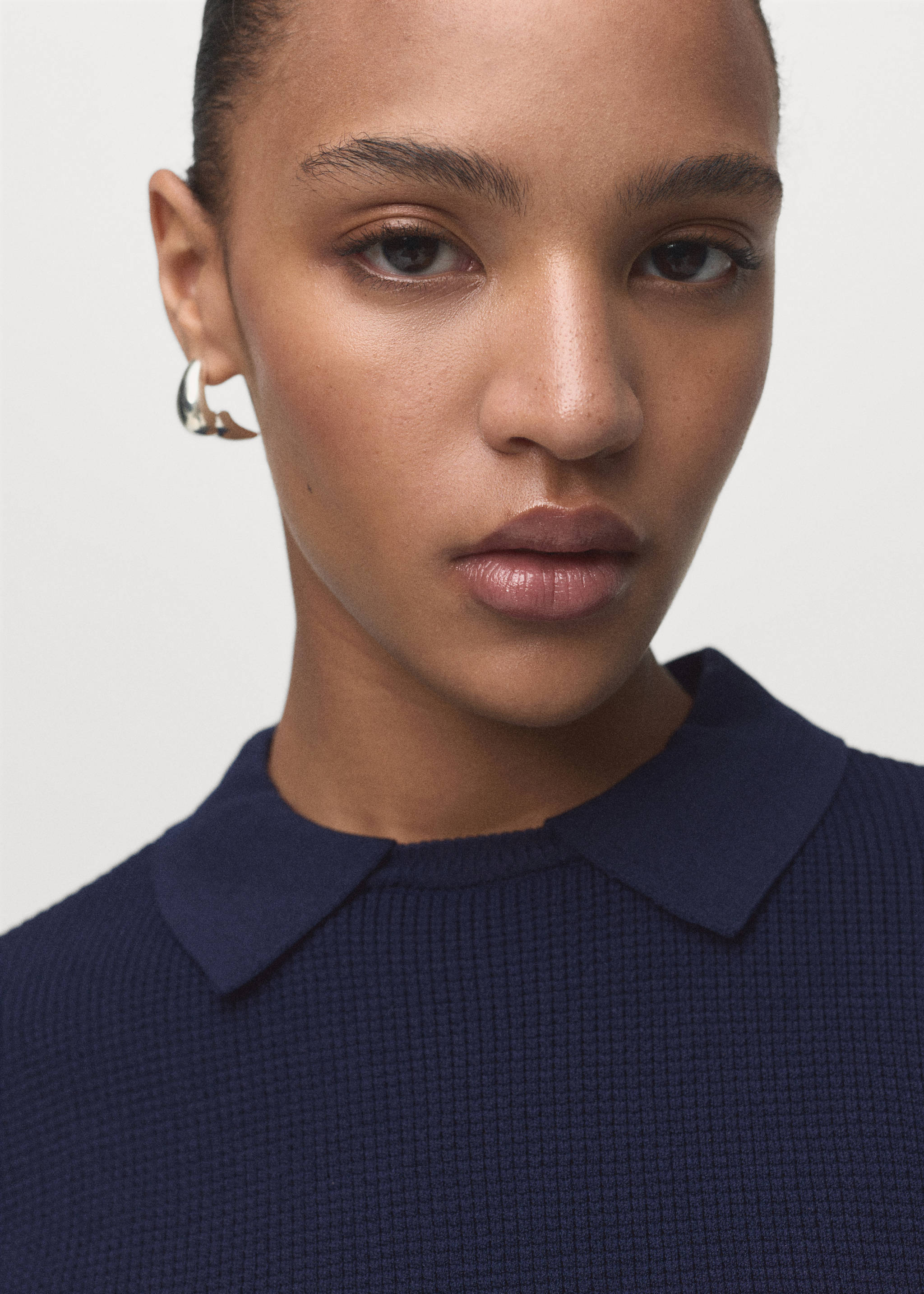 Shirt collar sweater - Details of the article 1