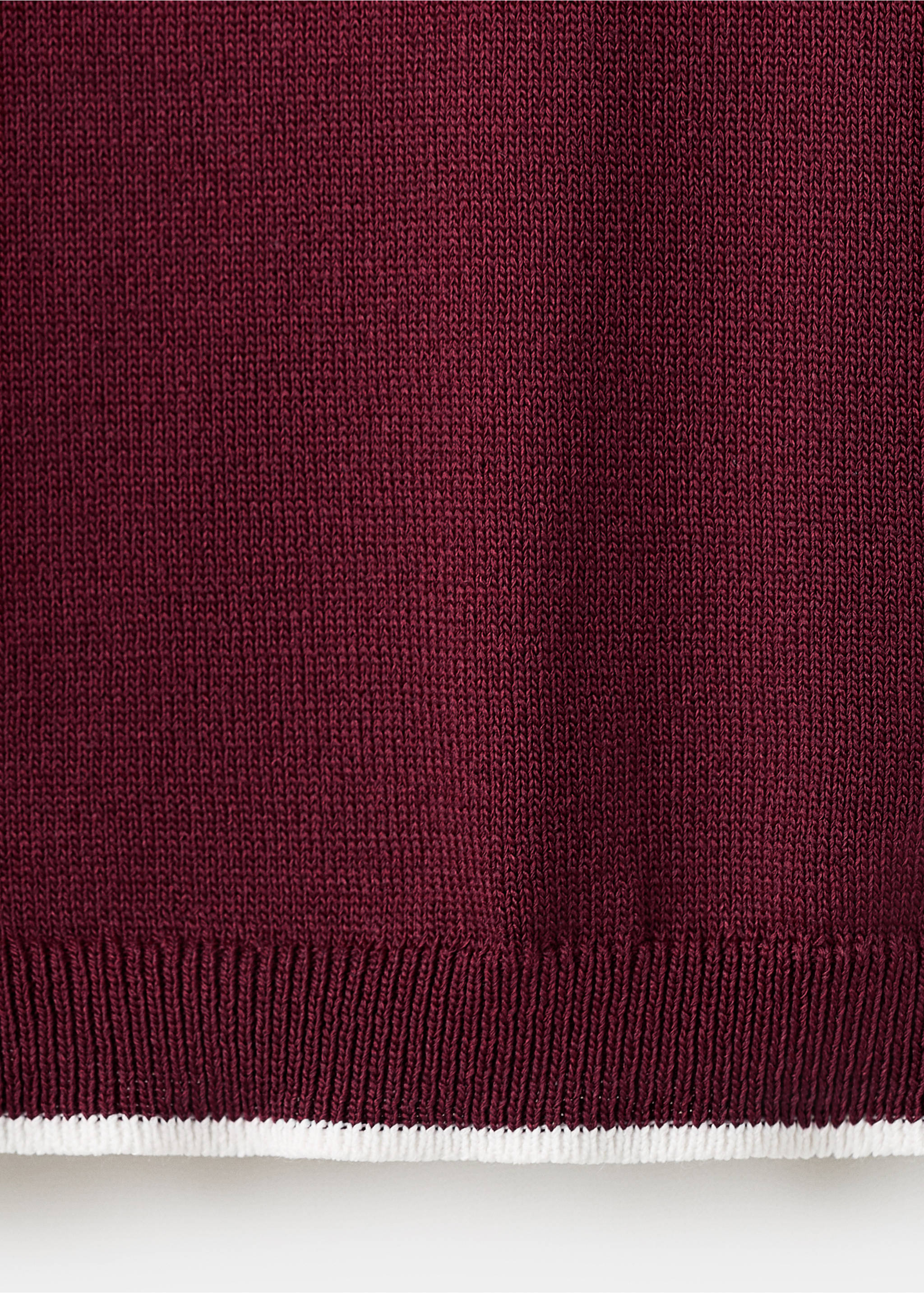 Polo-neck sweater with zip - Details of the article 8, Wine. Ref: 17014144-00.