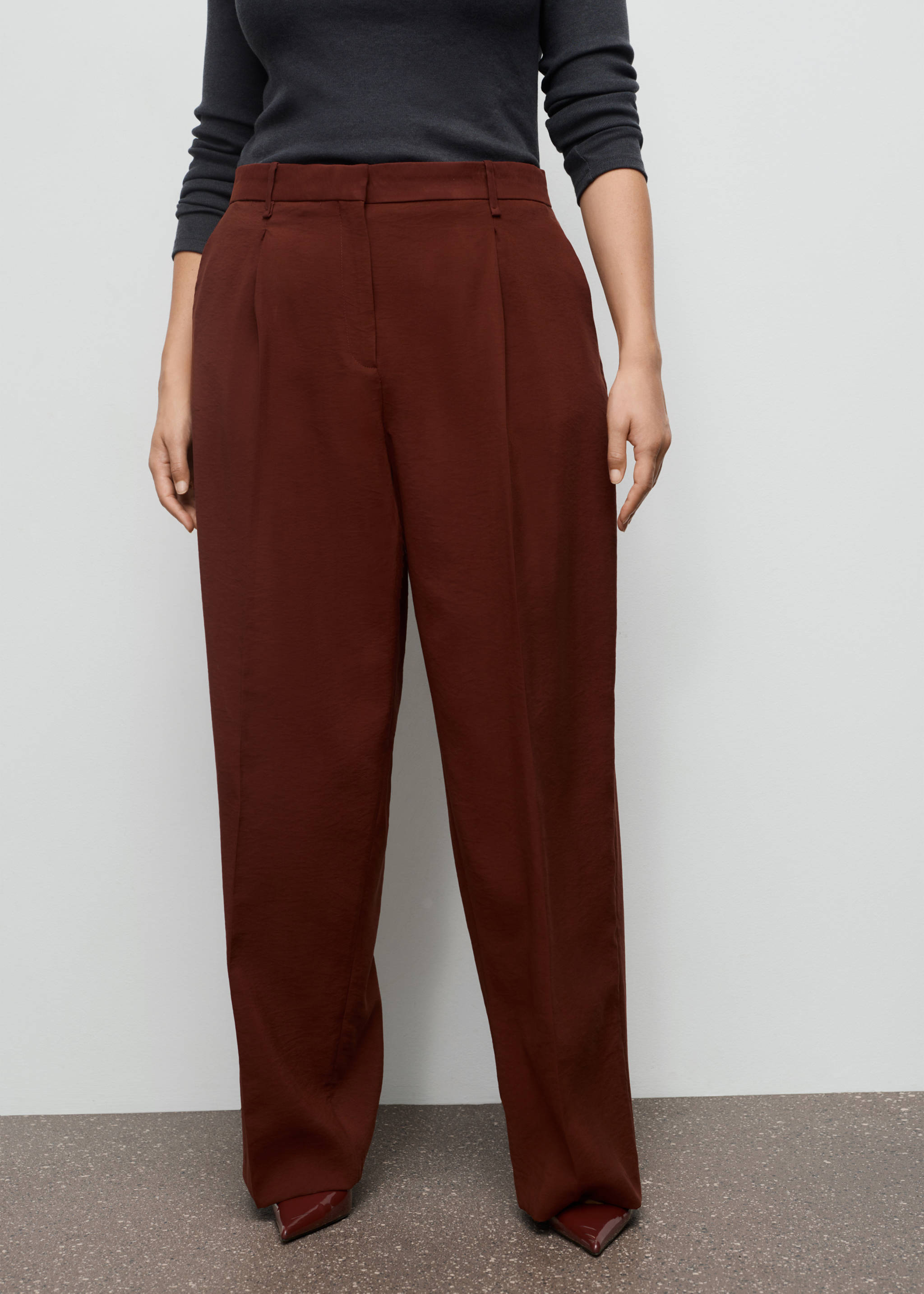 Gerade Hose aus Modal - Detail des Artikels 5