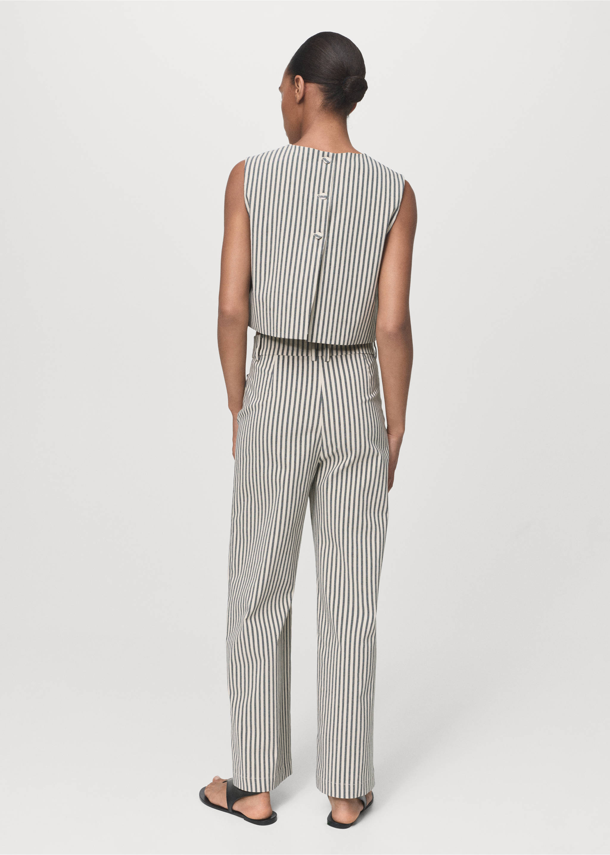 Striped trousers with pockets - Reverse of the article, Ecru. Ref: 17014152-00.