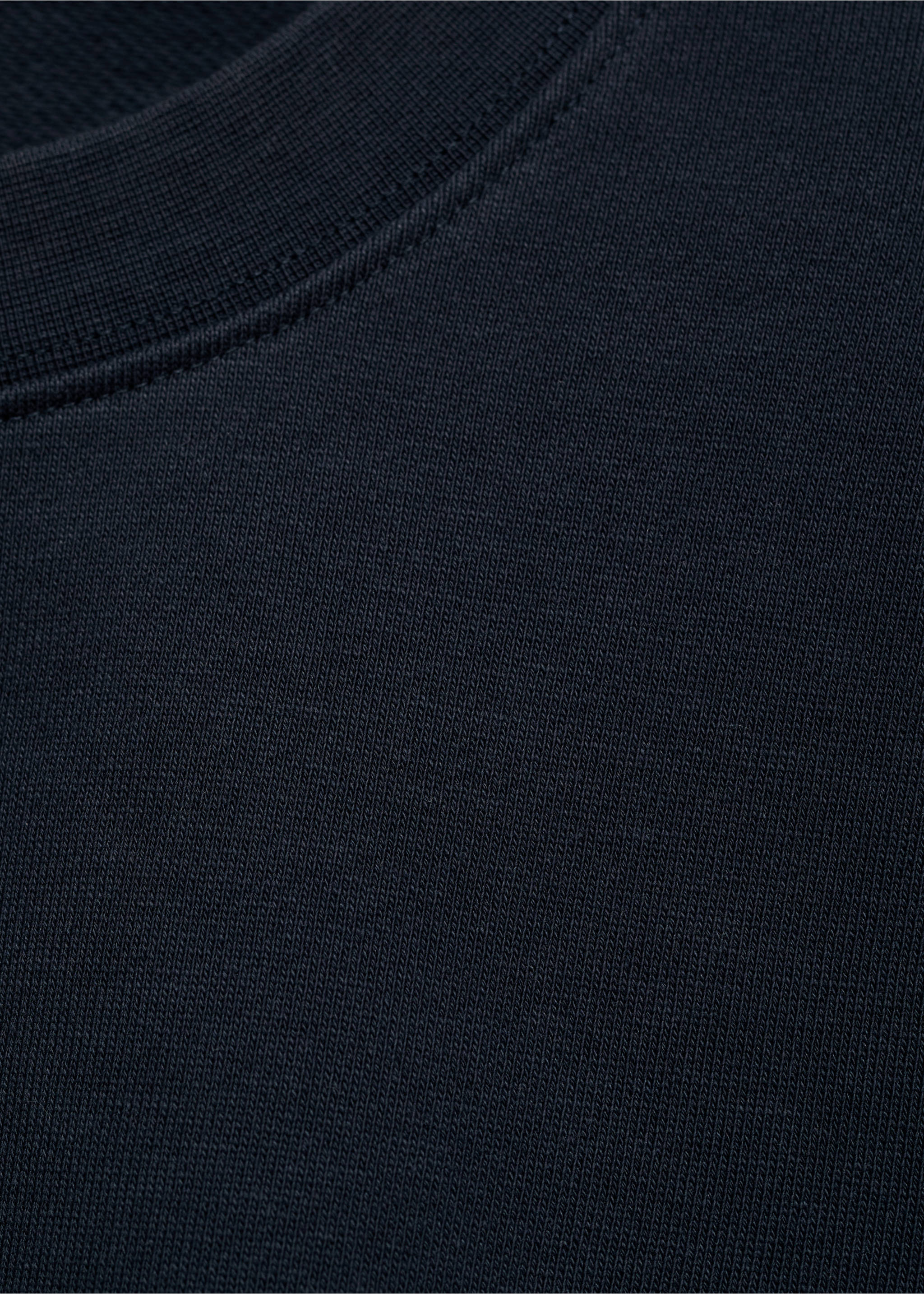 100% cotton sweatshirt text - Details of the article 8, Navy. Ref: 17014442-00.