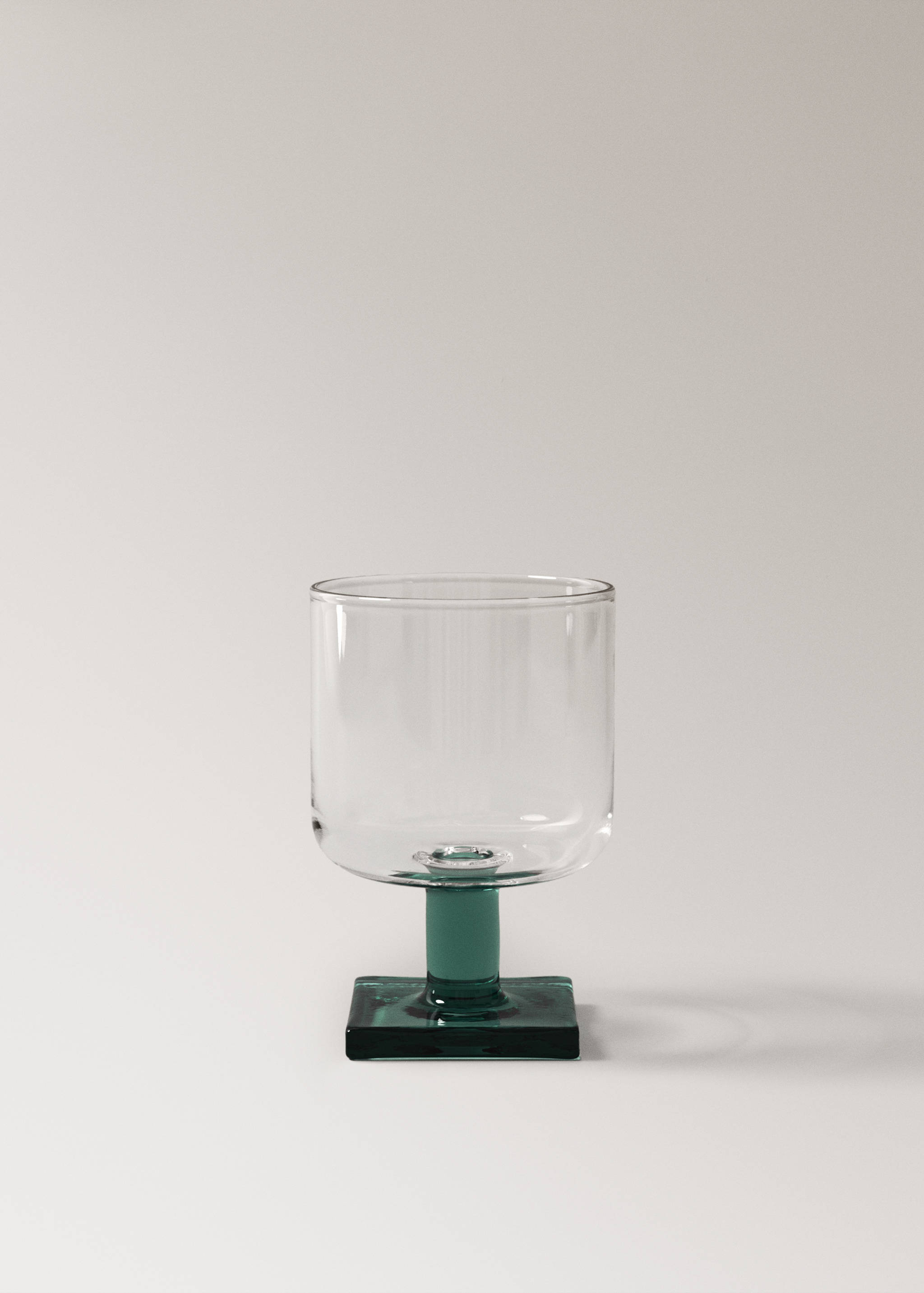 Borosilicate stem glass with coloured base - Article without model