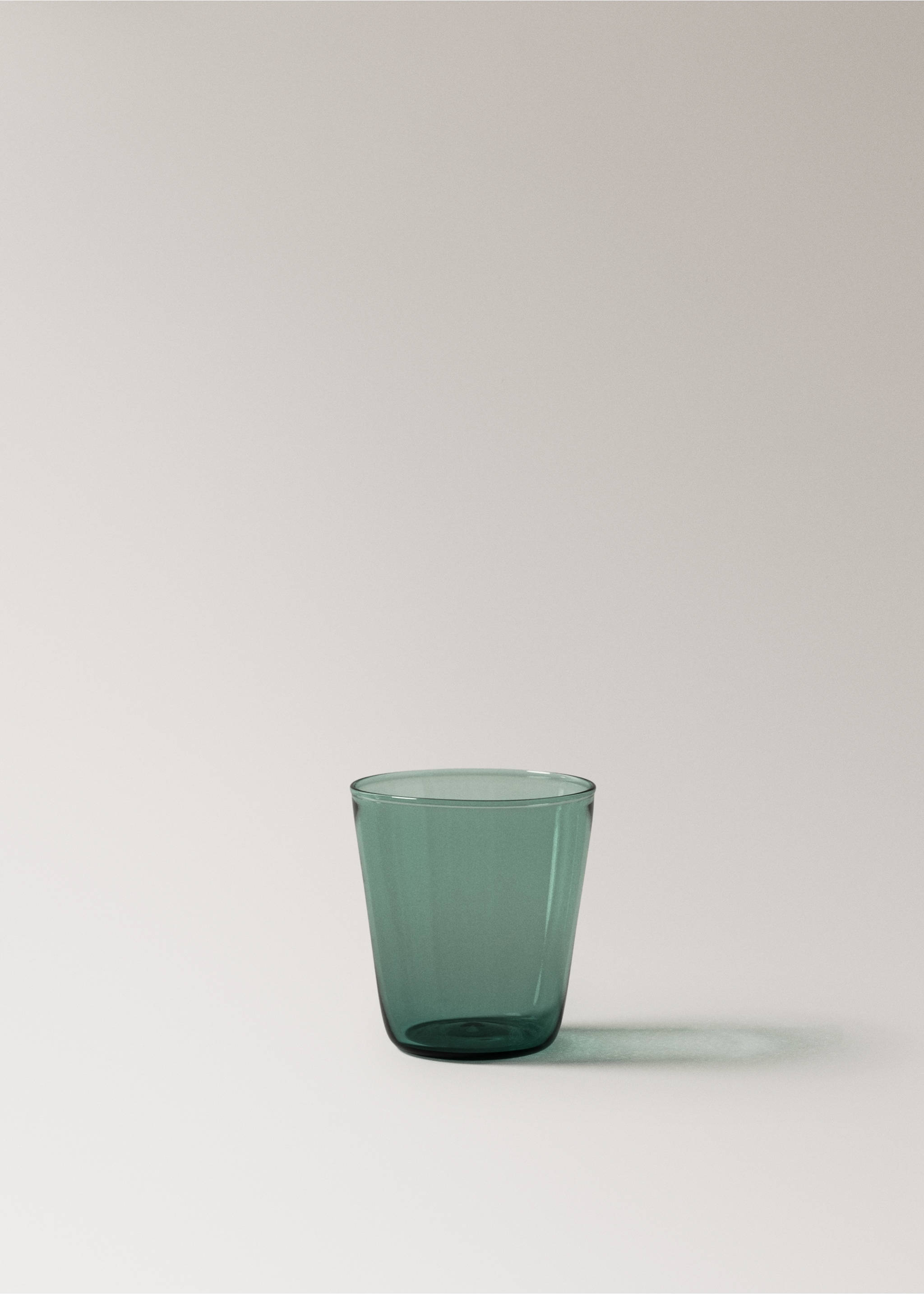 Borosilicate shot glass - Article without model, Green. Ref: 17014448-00.