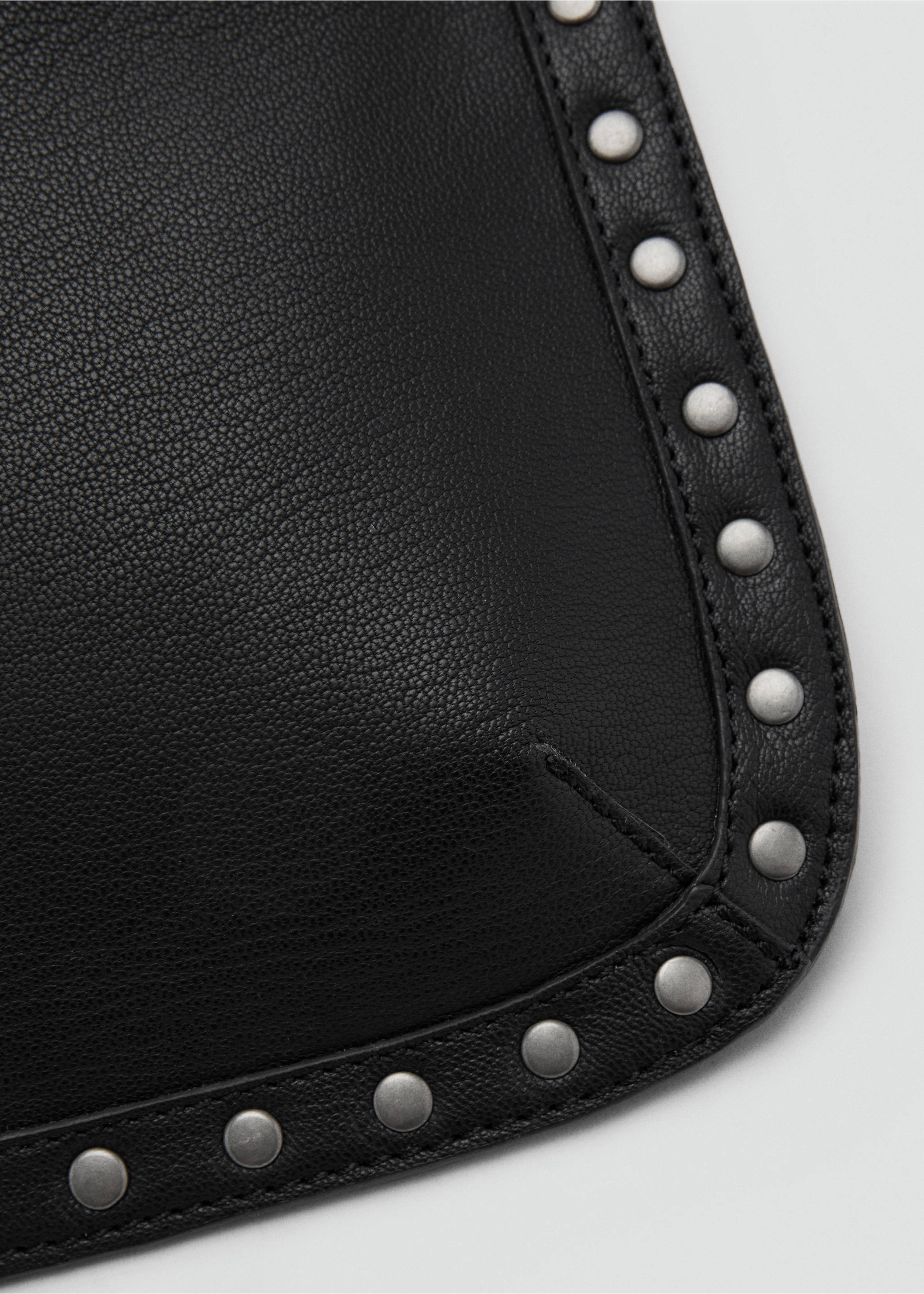 Stud leather bag - Details of the article 1, Black. Ref: 17014781-00.