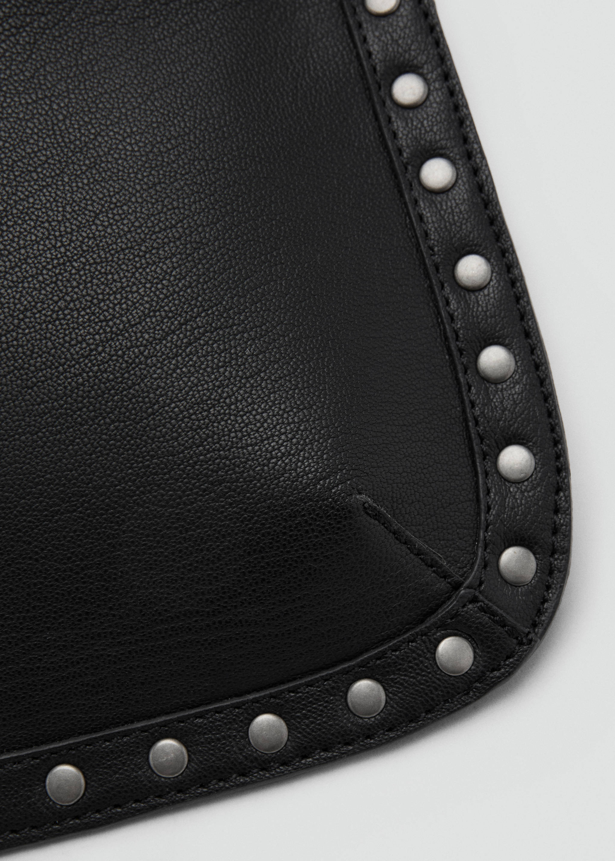 Stud leather bag - Details of the article 1