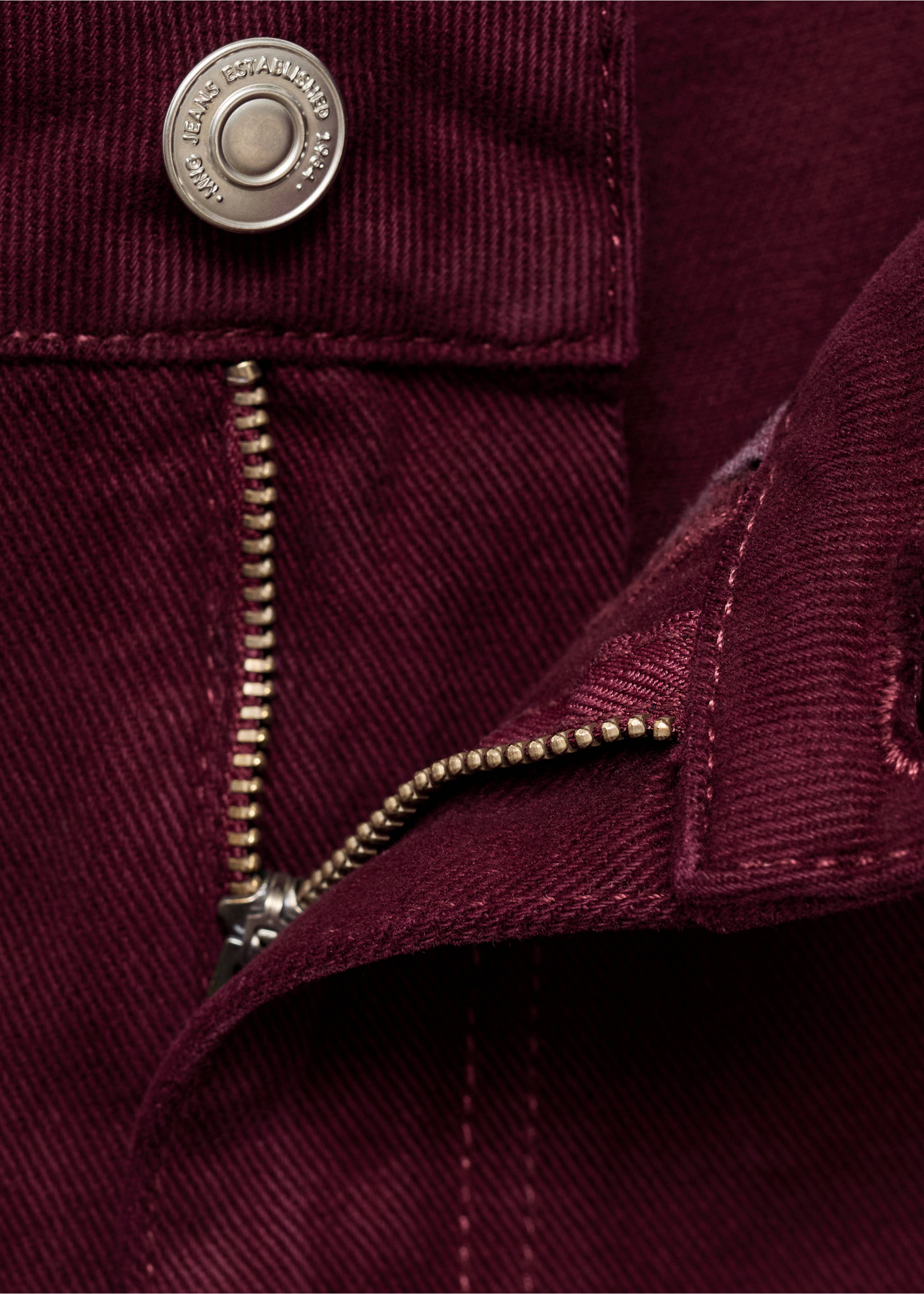 High-waisted barrel jeans - Details of the article 0, Wine. Ref: 17014792-00.