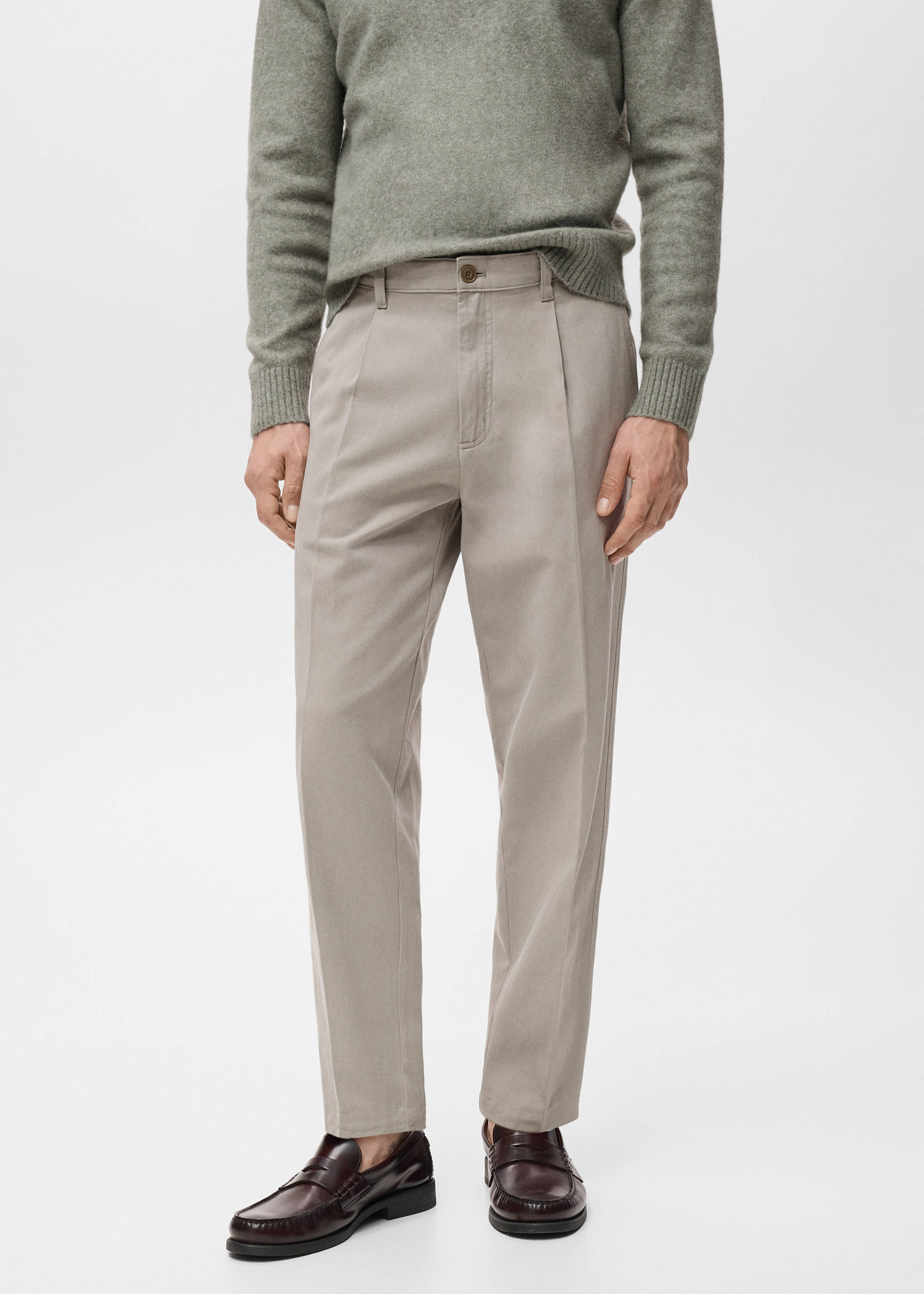 Cotton and lyocell straight-leg pleated trousers - Medium plane
