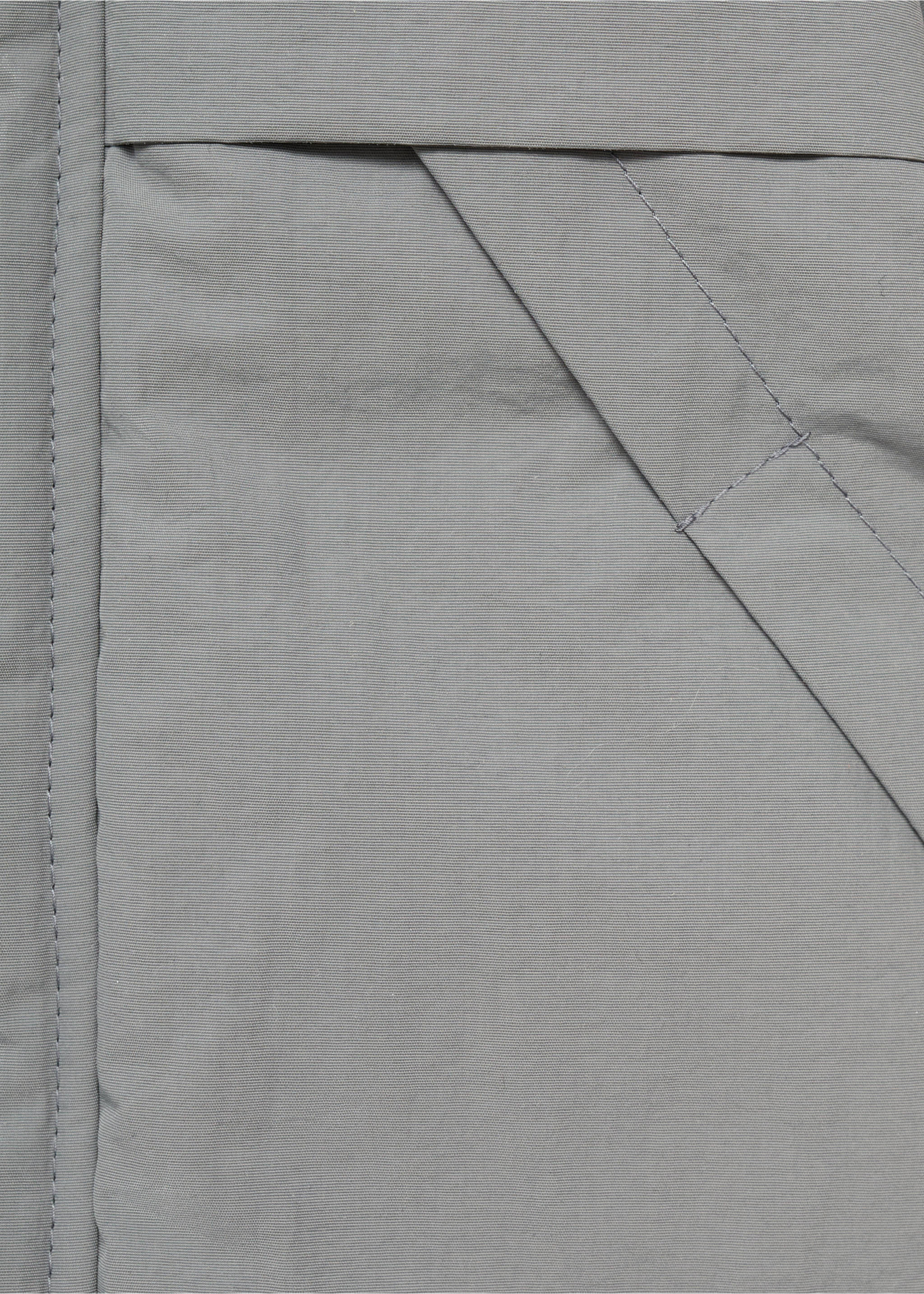 Gewatteerde anorak met capuchon - Detail van het artikel 0, Donkergrijs. Ref: 17015143-00.