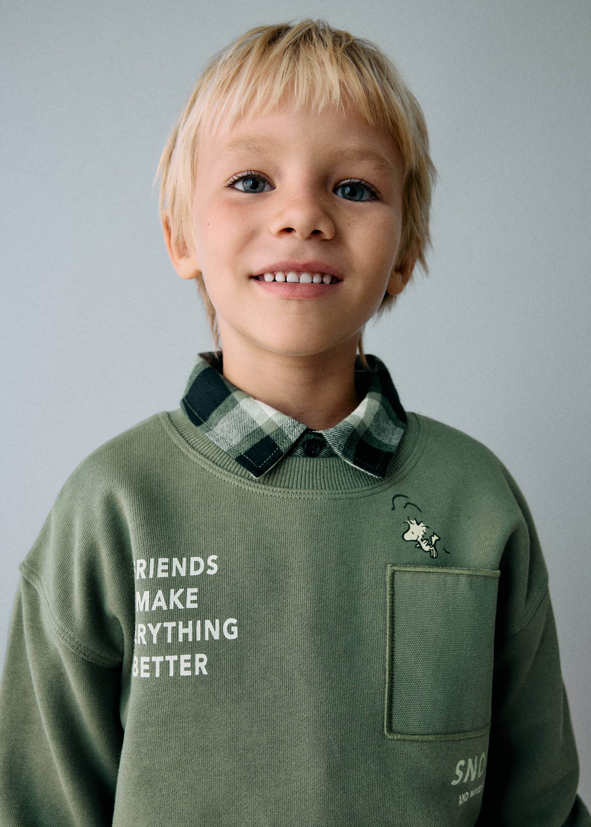 Embroidered Snoopy sweatshirt - Details of the article 1