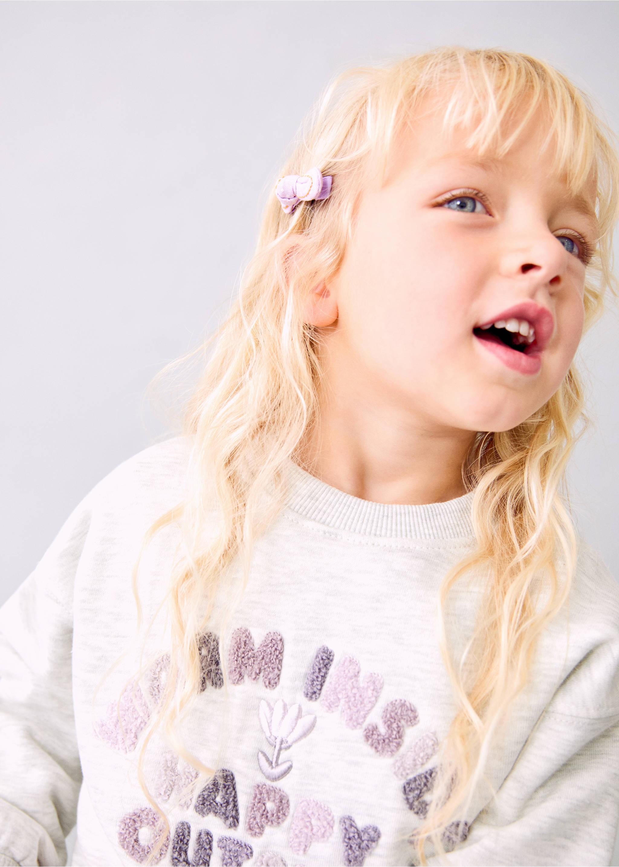 Floral embroidered sweatshirt - Details of the article 1, Light Heather Grey. Ref: 17015164-00.