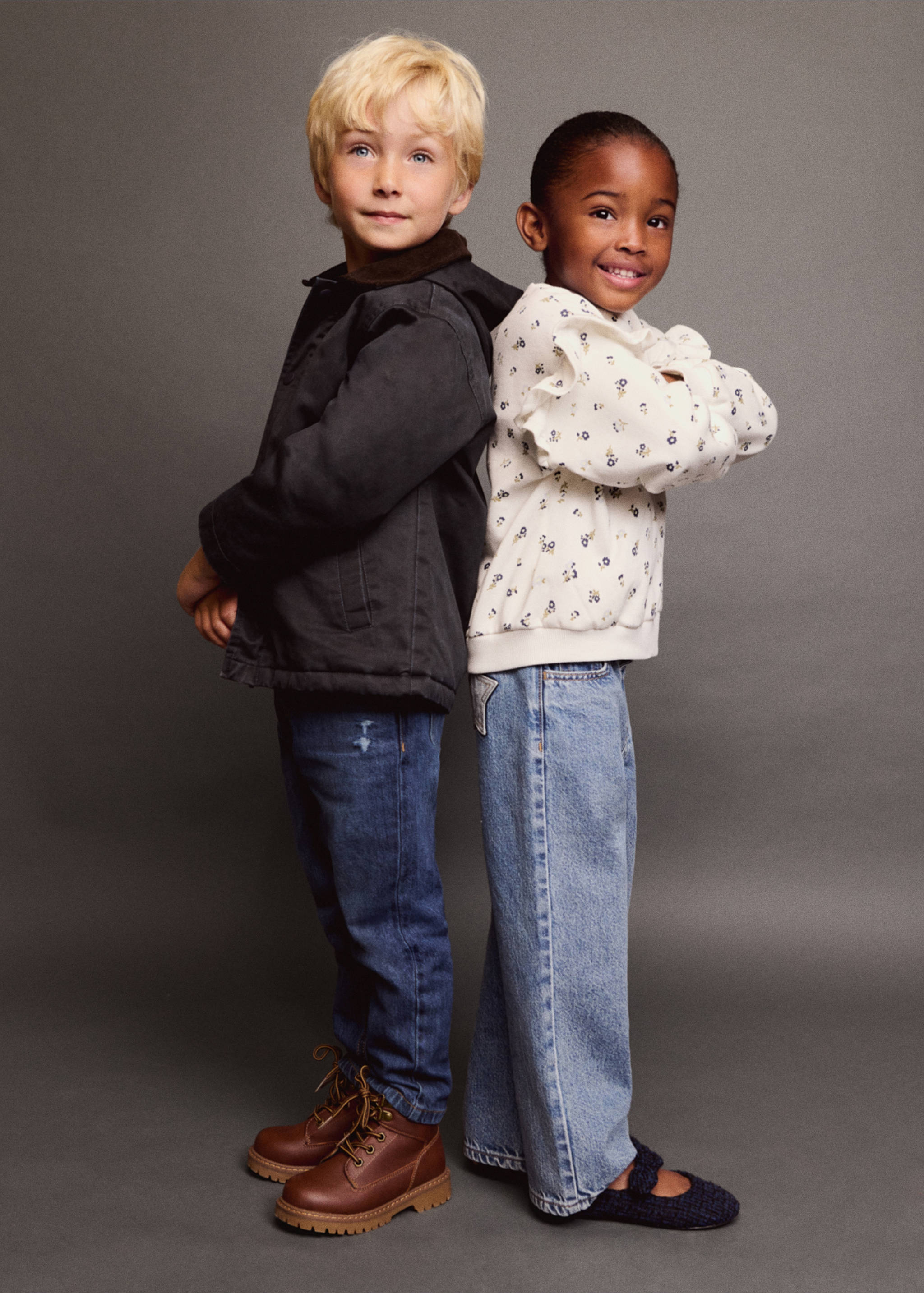 Ruffle detail sweatshirt - Details of the article 5, Off White. Ref: 17015168-00.