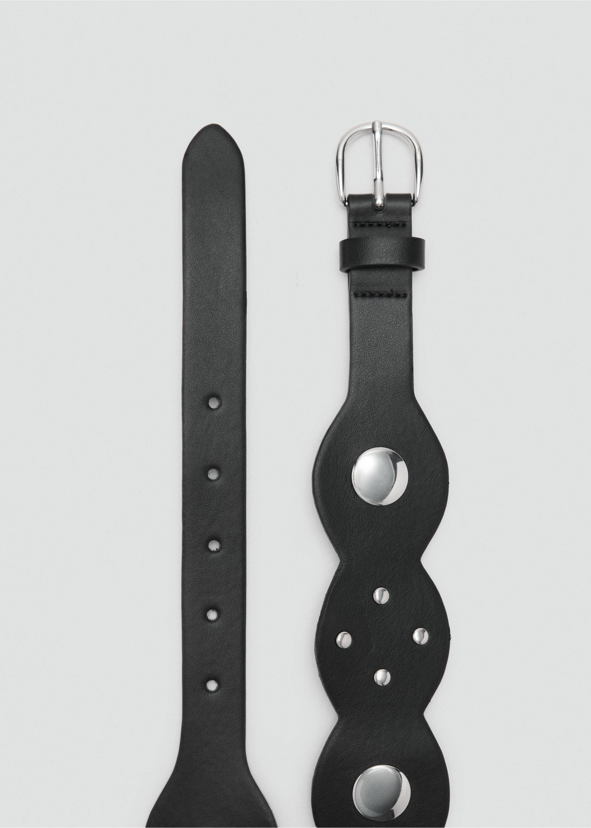 Wide studded belt - Details of the article 1, Black. Ref: 17015178-00.