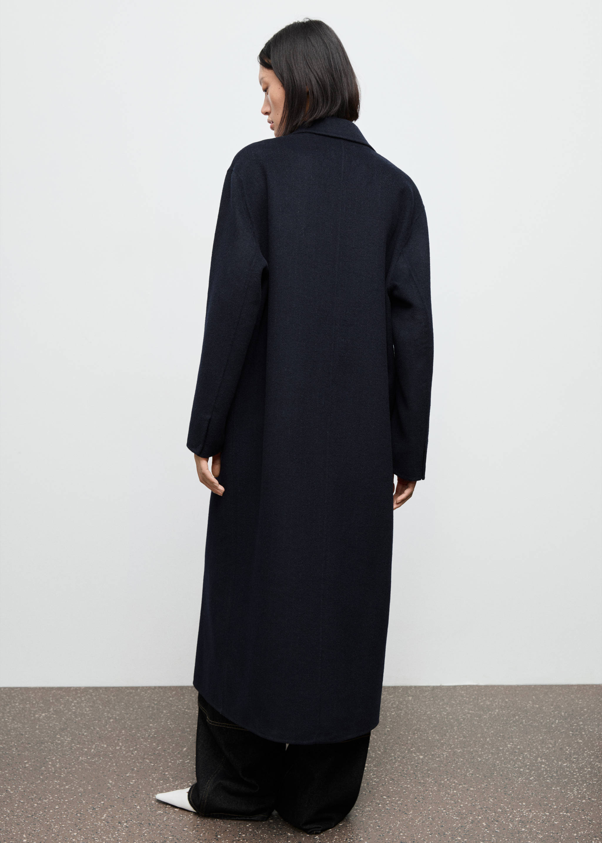Long wool coat - Reverse of the article