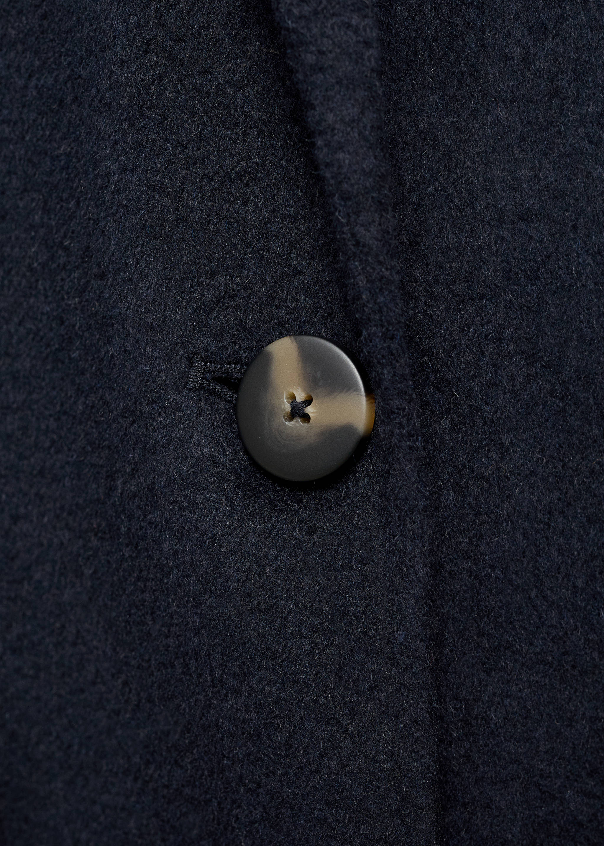 Long wool coat - Details of the article 8