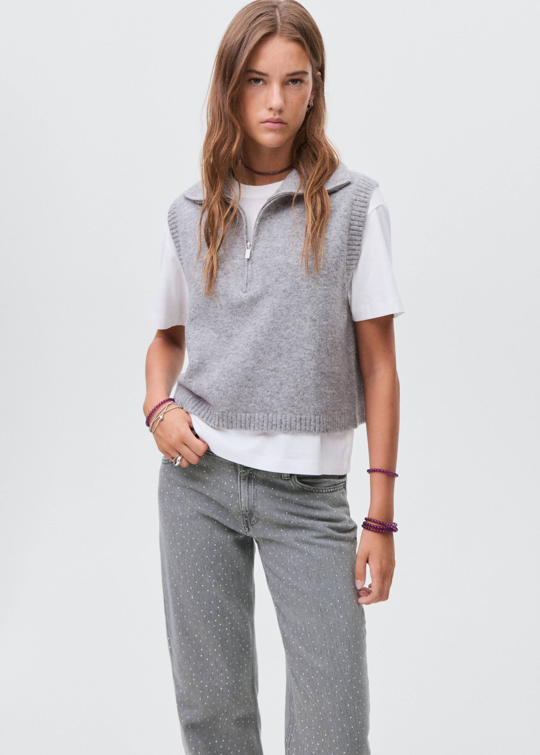 Gerade Jeans mit Strass - Detail des Artikels 1