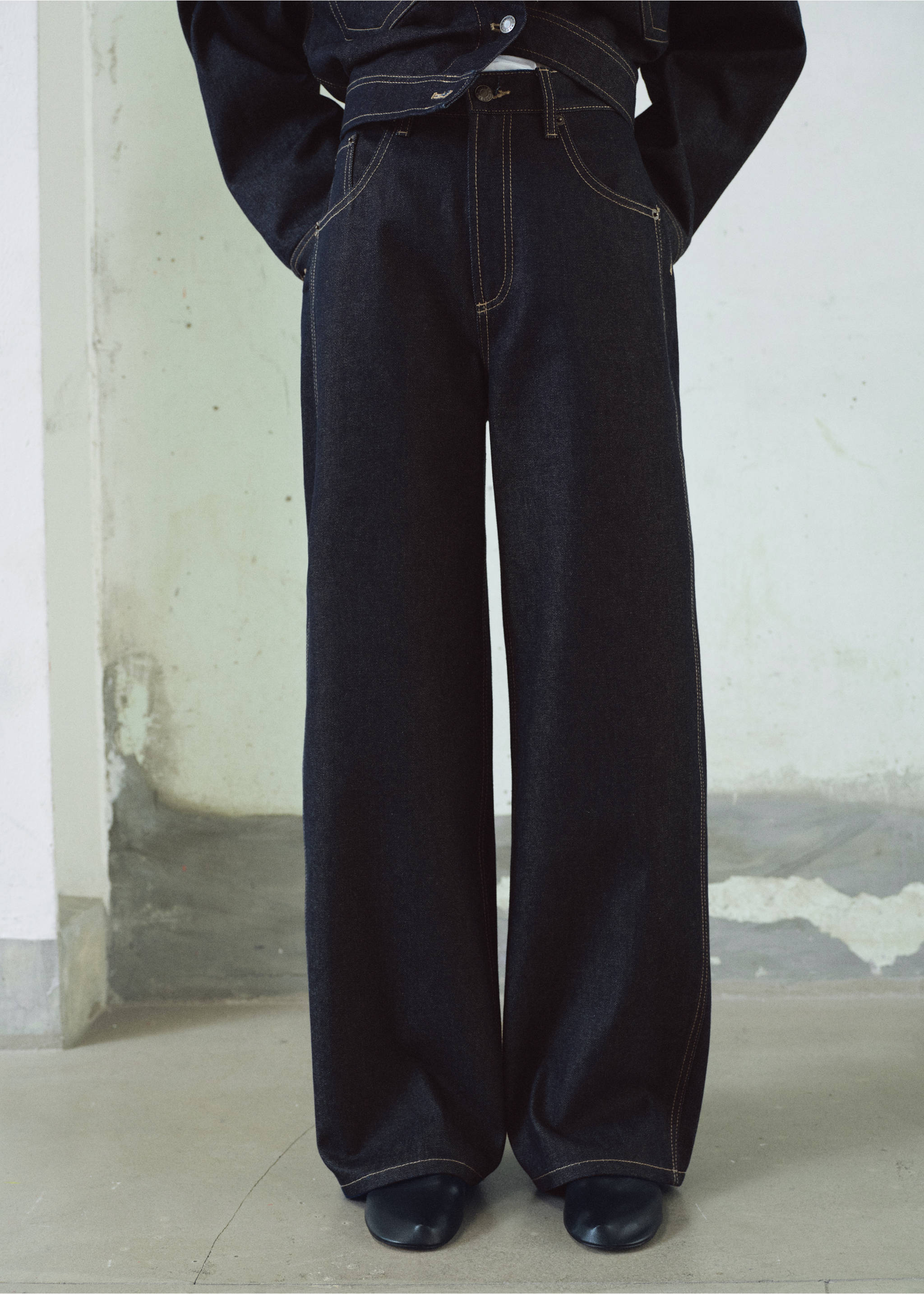 Jean barrel taille haute - Plan moyen, Bleu. Ref: 17015816-00.