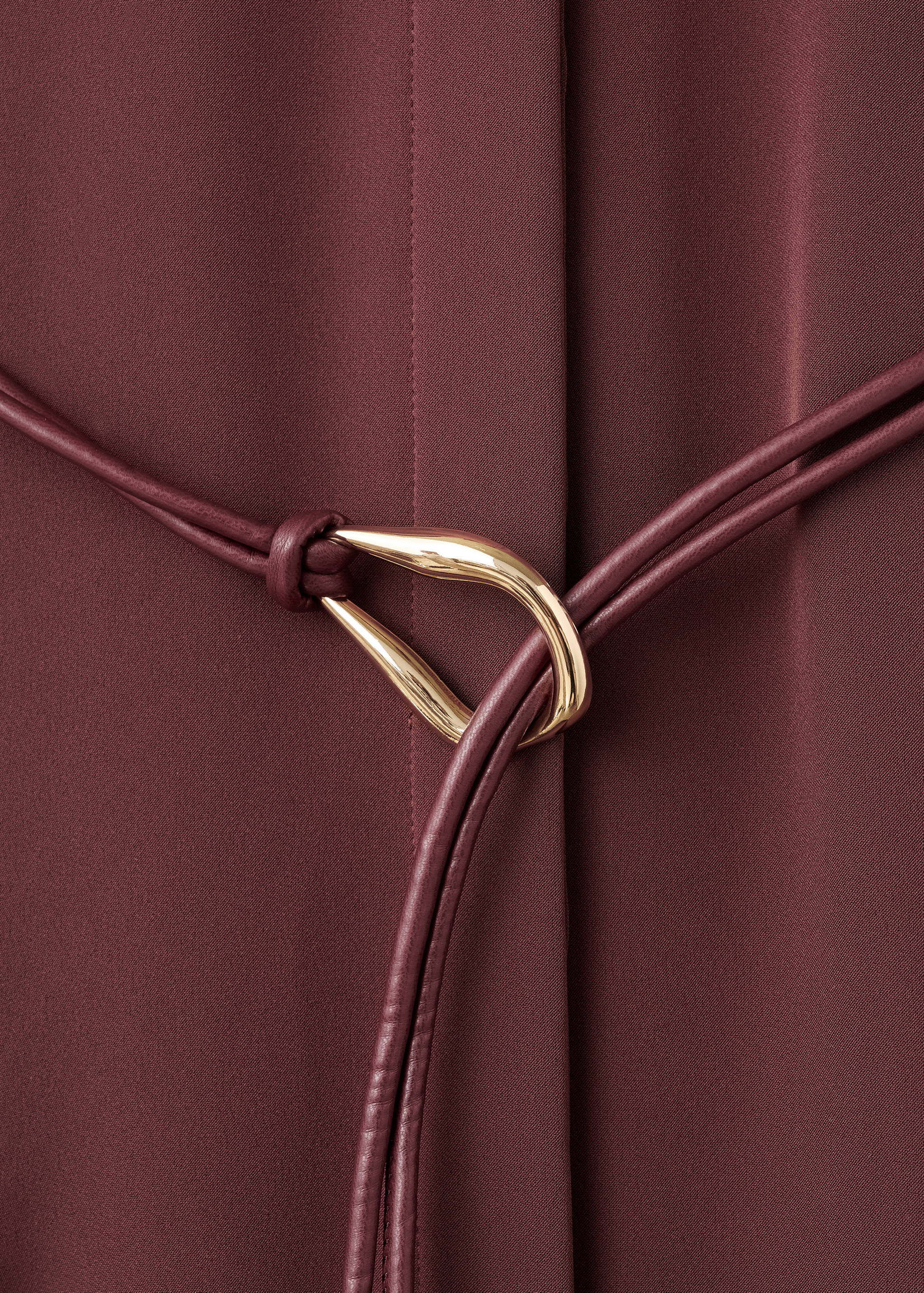 Hemdkleid mit Gürtel - Detail des Artikels 8
