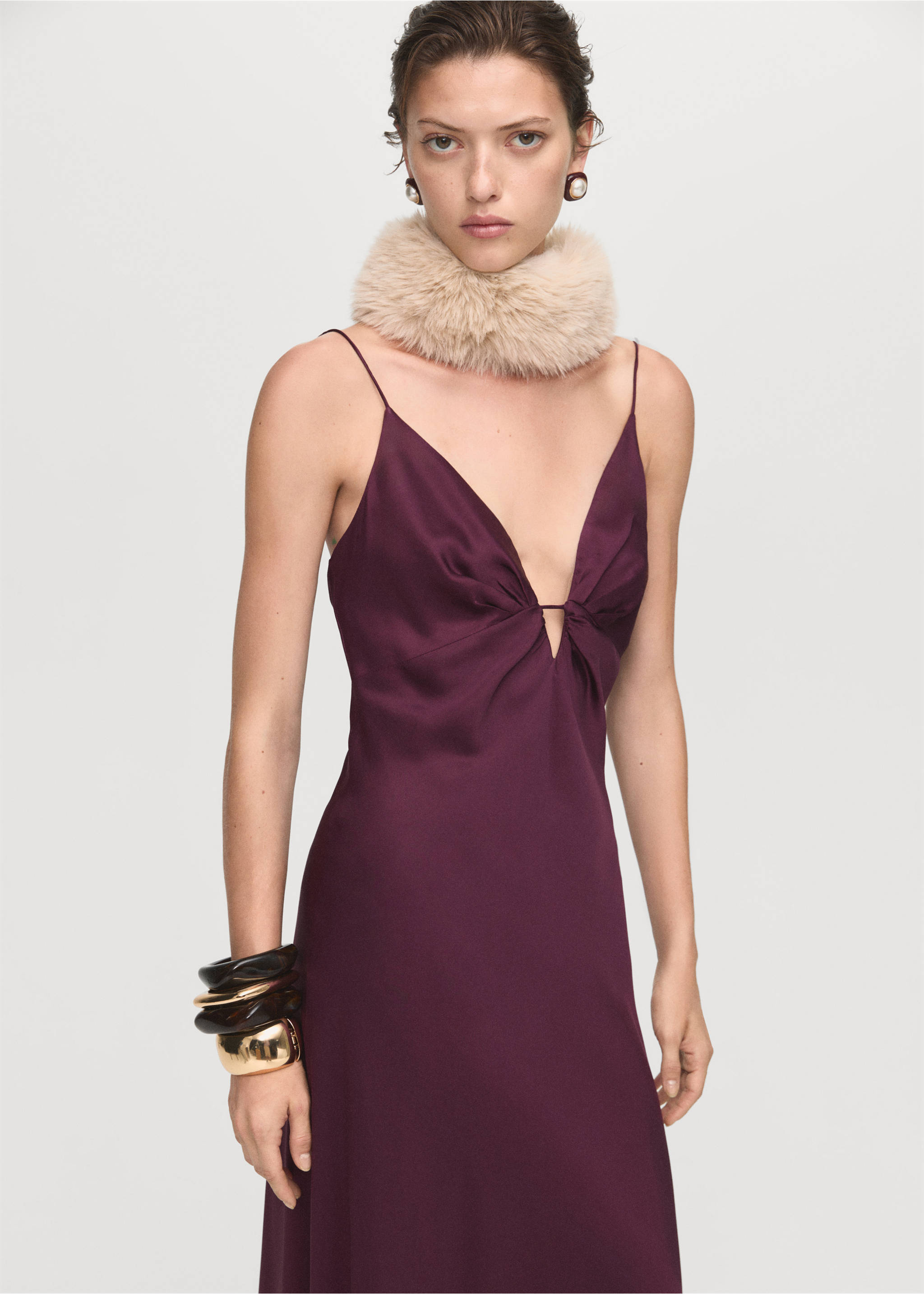 Plum slip dress with thin straps and a deep knotted V-neckline., Wine. Ref: 17015833-00.