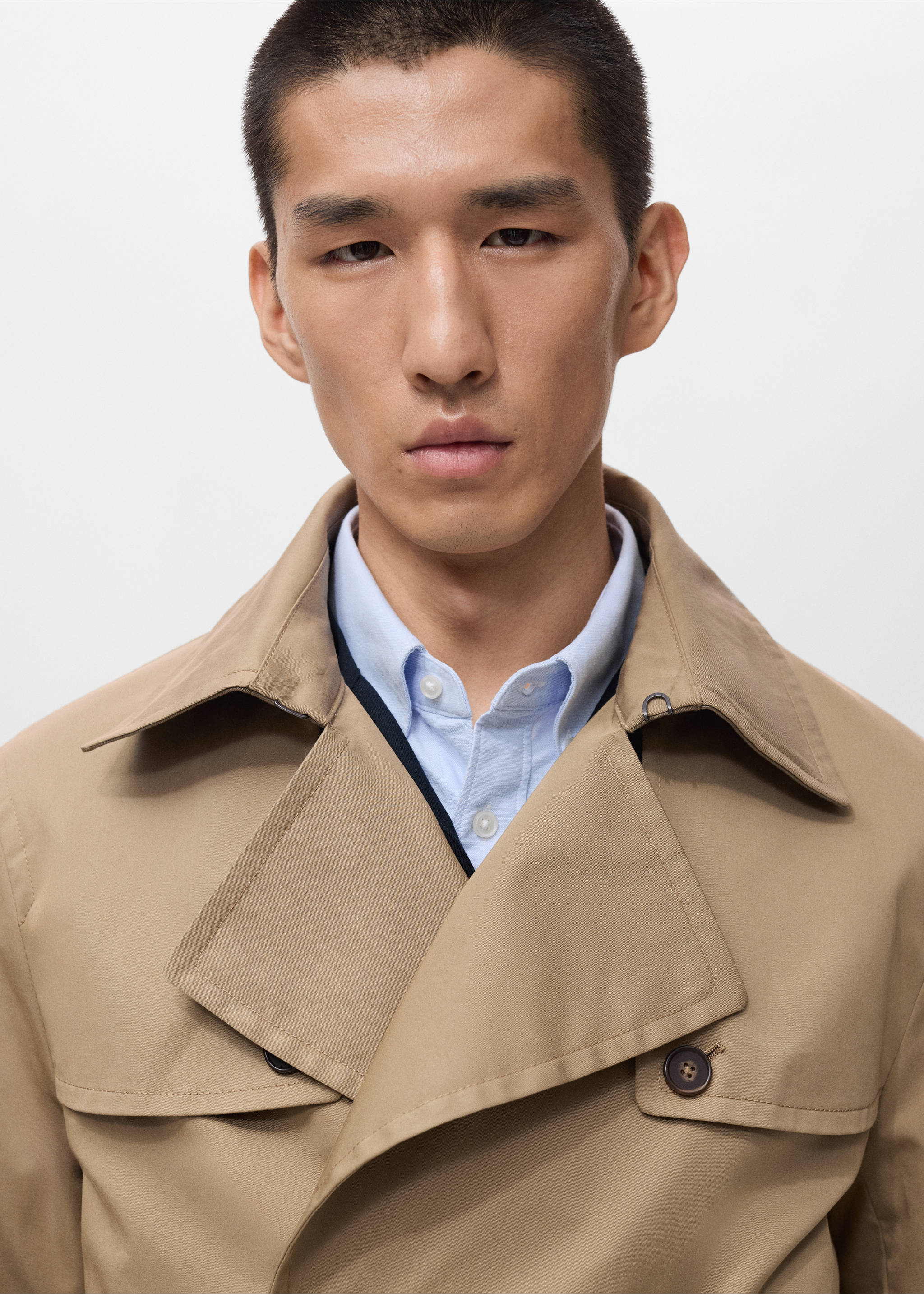 Water-repellent belted trench coat - Details of the article 1, Beige. Ref: 17015970-00.