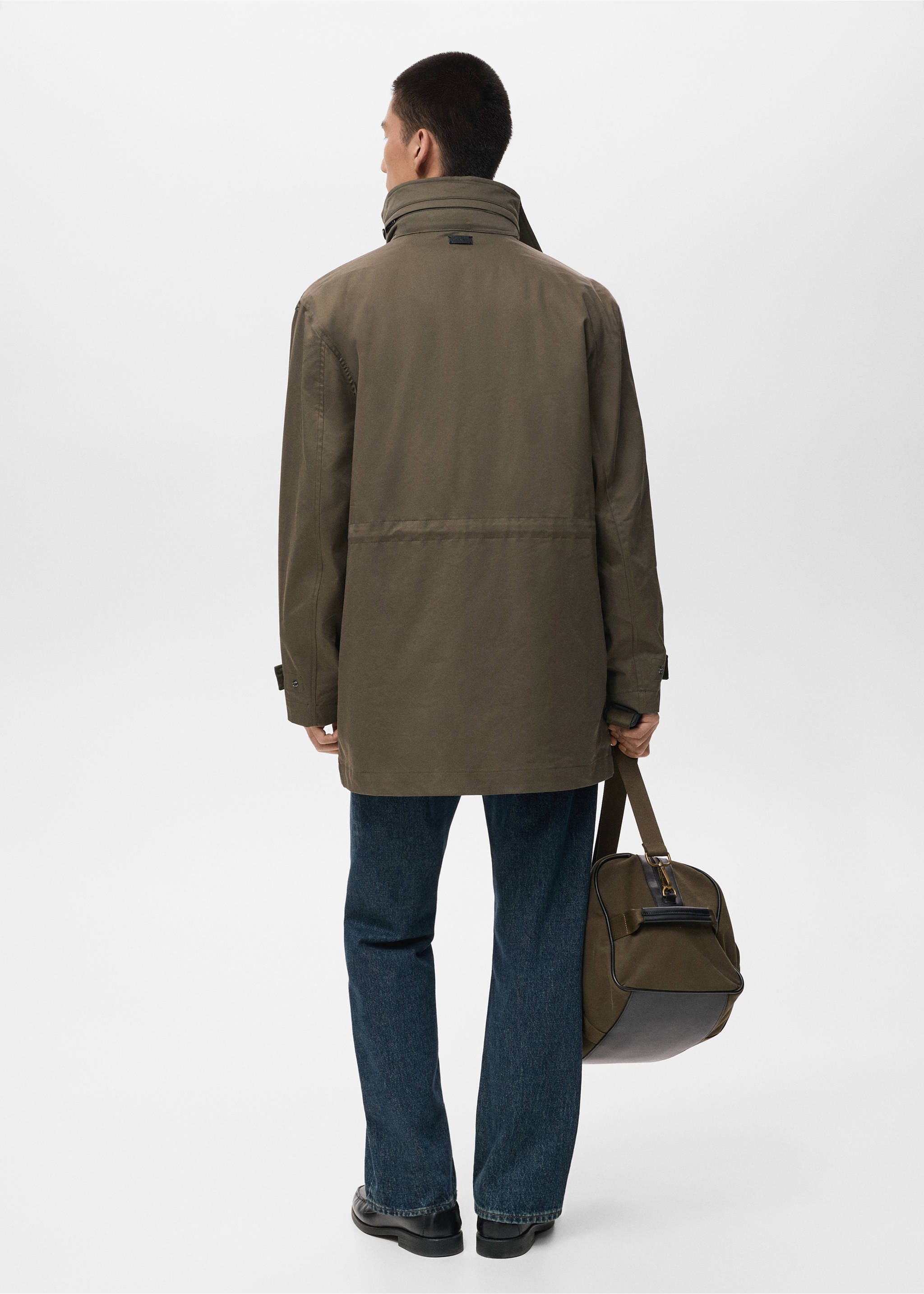 Water-repellent cotton parka with pockets - Reverse of the article, Olive Green. Ref: 17015971-00.