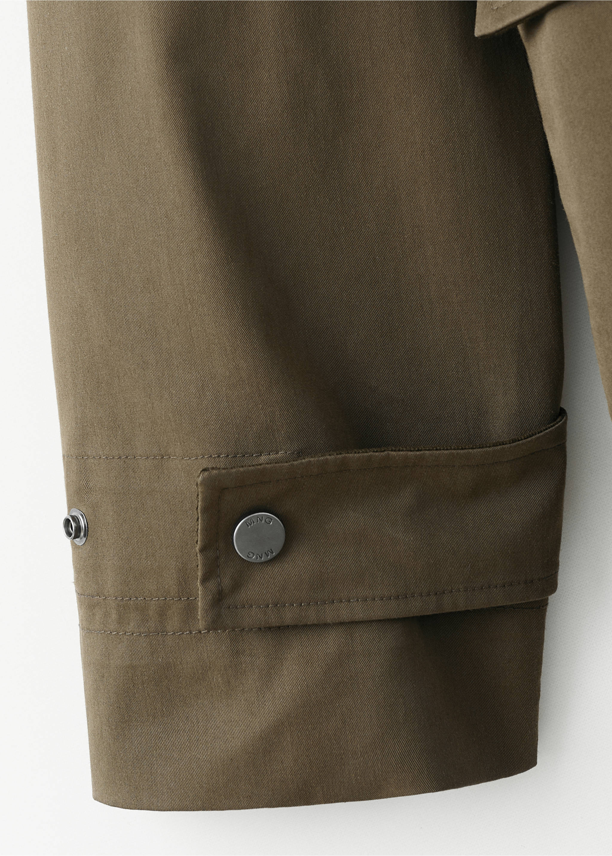 Water-repellent cotton parka with pockets - Details of the article 8, Olive Green. Ref: 17015971-00.