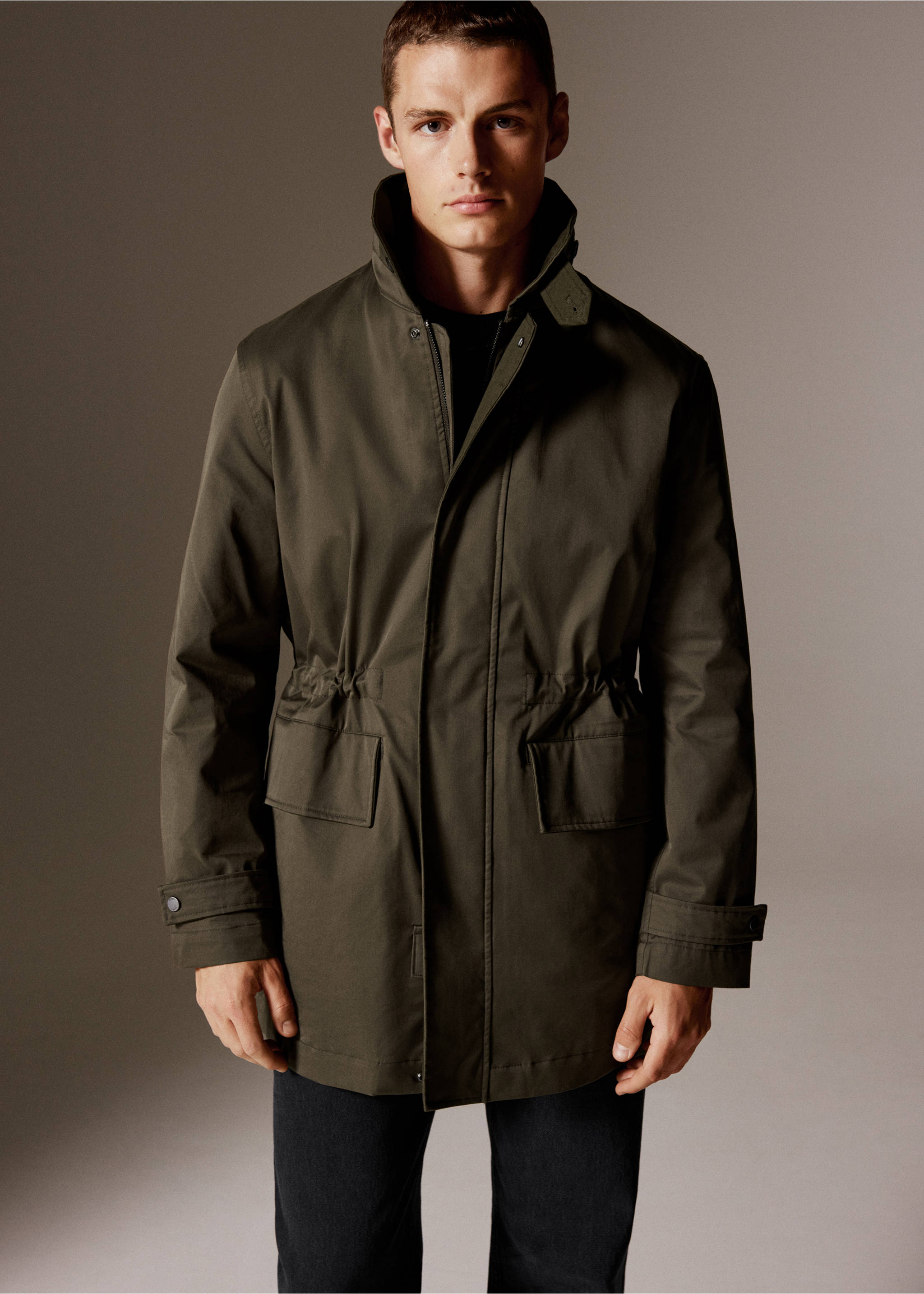 Water-repellent cotton parka with pockets - Details of the article 3, Olive Green. Ref: 17015971-00.