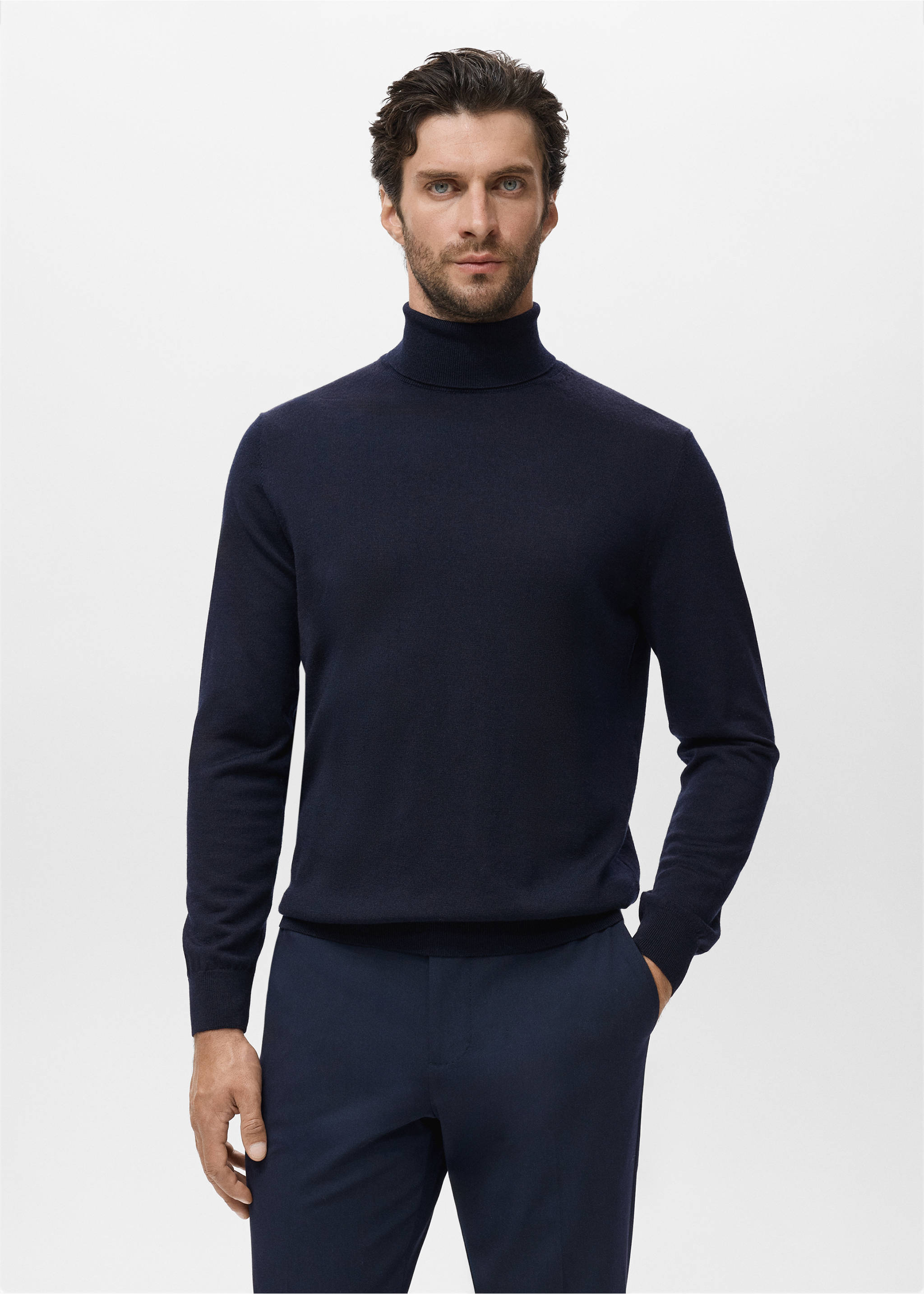 Navy blue turtleneck jersey in a fine-gauge knit with long sleeves., Navy. Ref: 17015972-00.