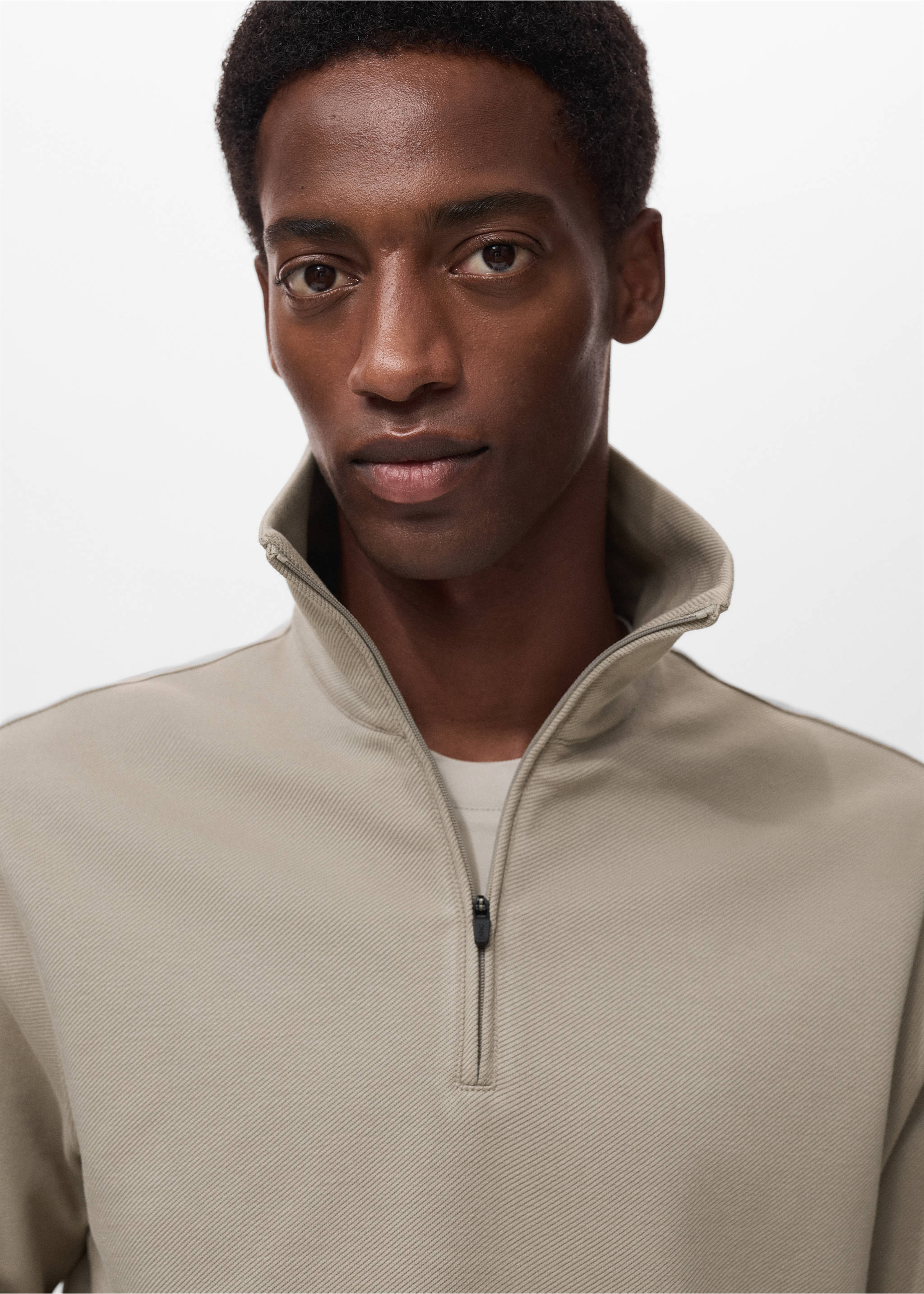 Sweat technique zip regular fit - Détail de l'article 1, Gris clair/pastel. Ref: 17015981-00.