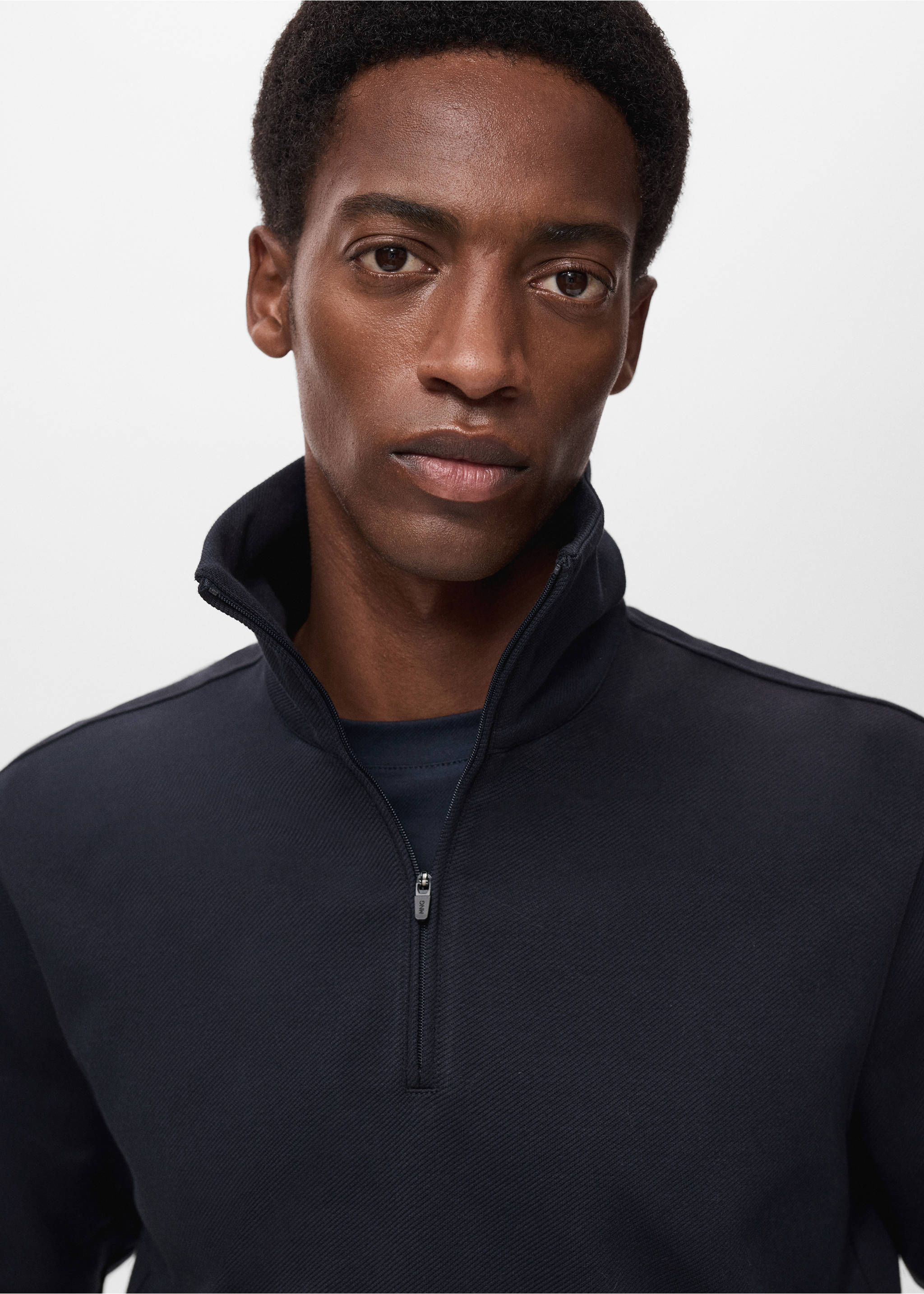 Sweat technique zip regular fit - Détail de l'article 1, Bleu marine. Ref: 17015981-00.