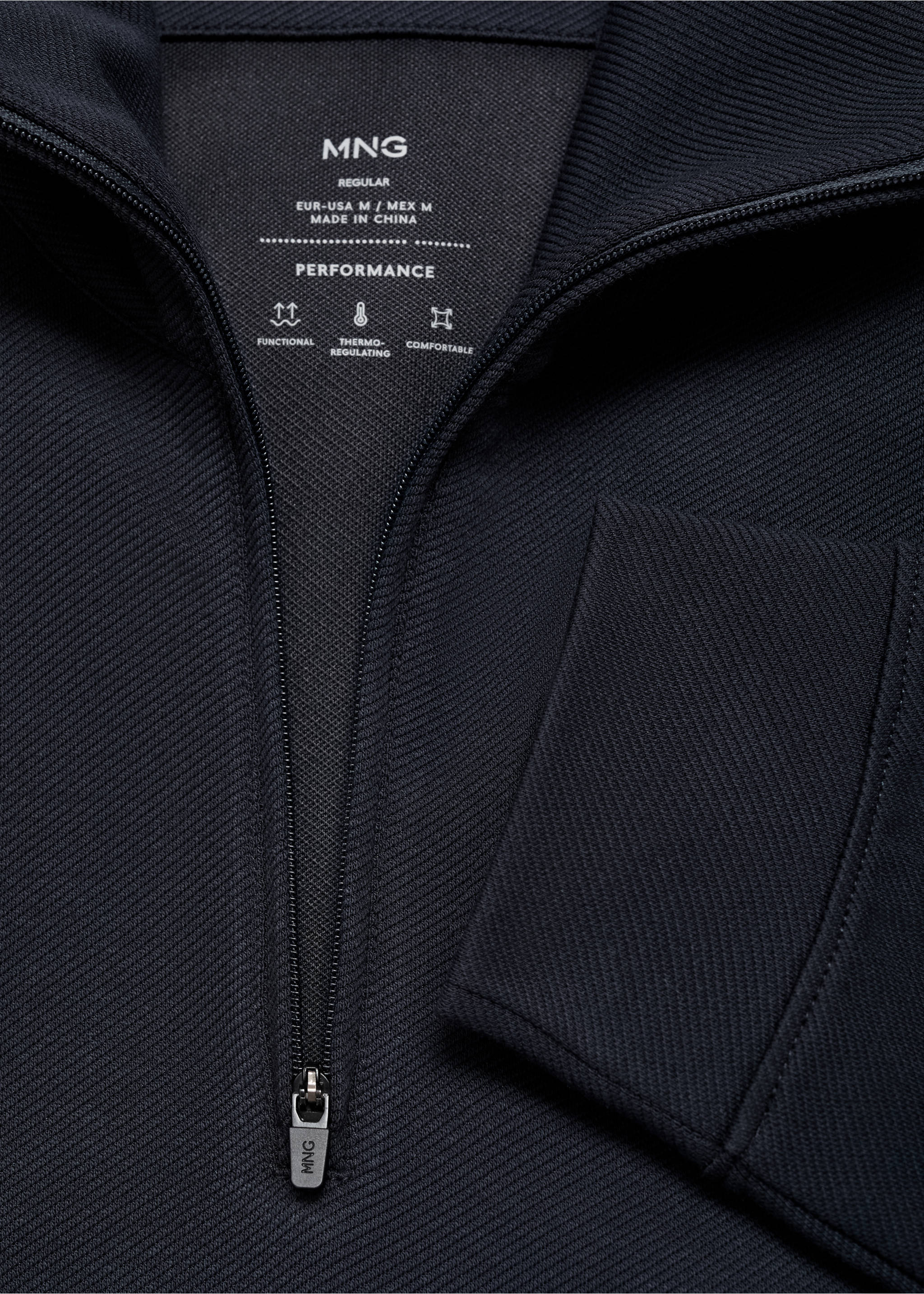 Sweat technique zip regular fit - Détail de l'article 0, Bleu marine. Ref: 17015981-00.