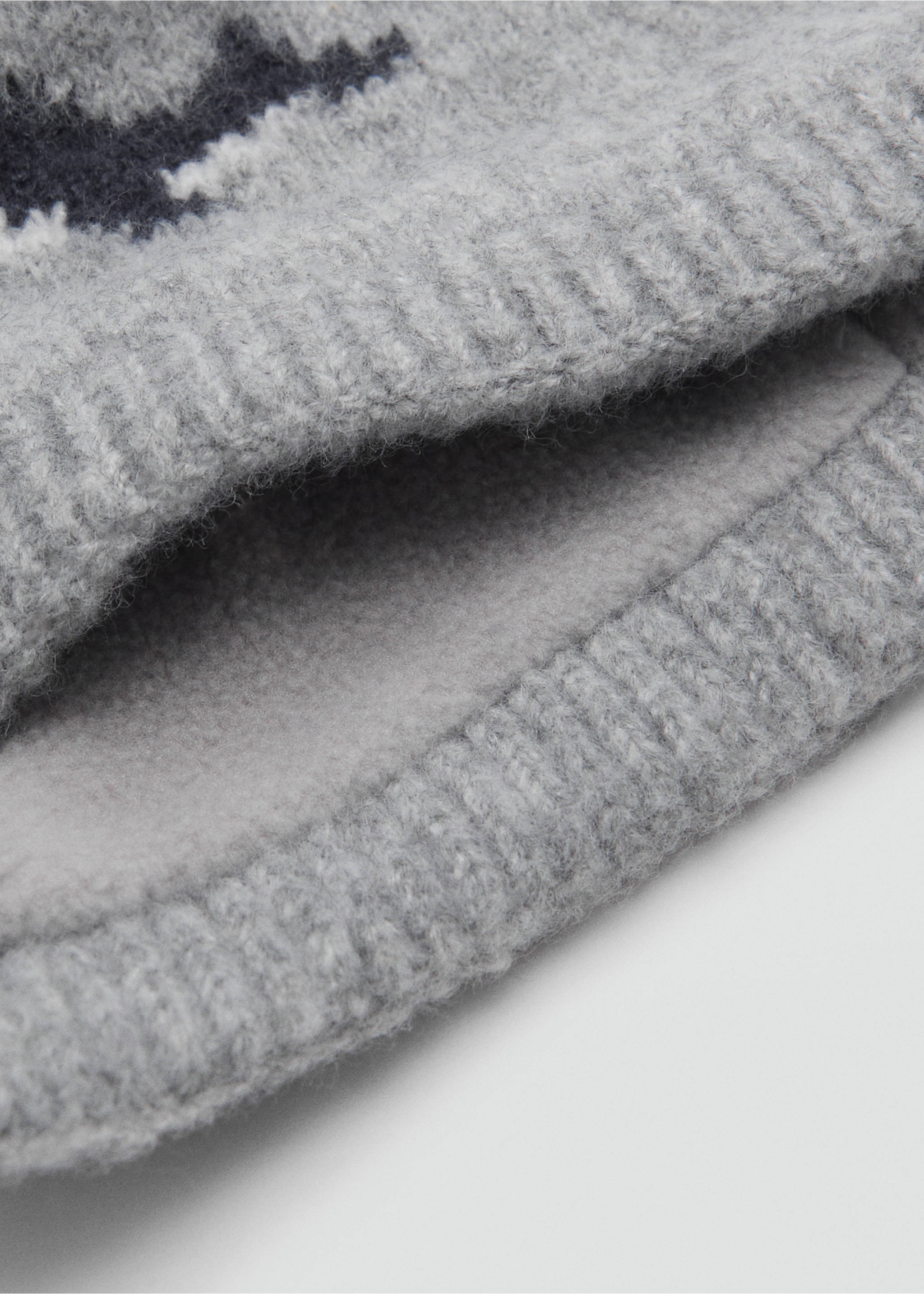 Knitted scarf with whale - Medium plane, Grey. Ref: 17015988-00.