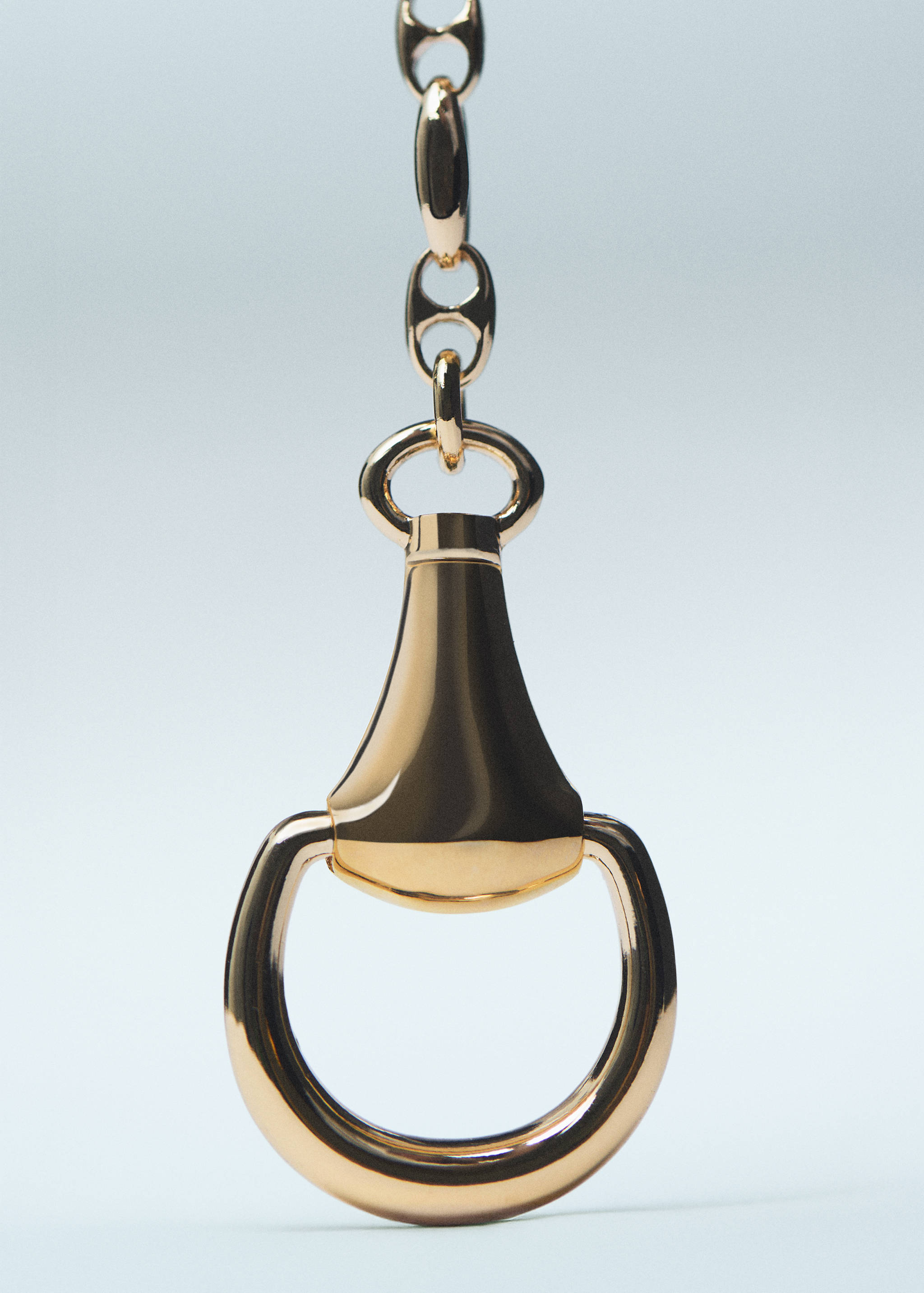 Collar abalorio metálico colgante - Plano general