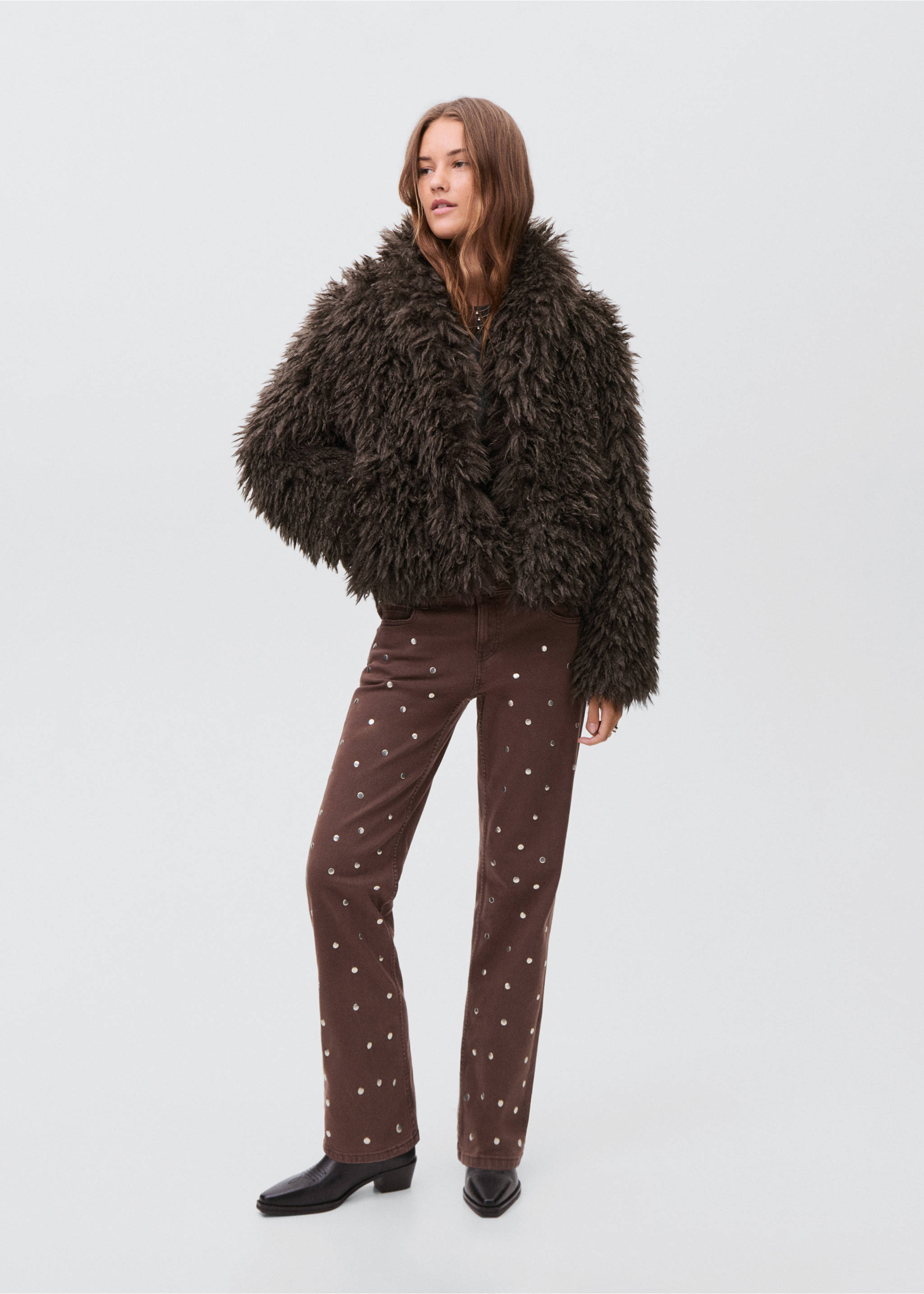Short faux-fur coat - Details of the article 3, Brown. Ref: 17016337-00.