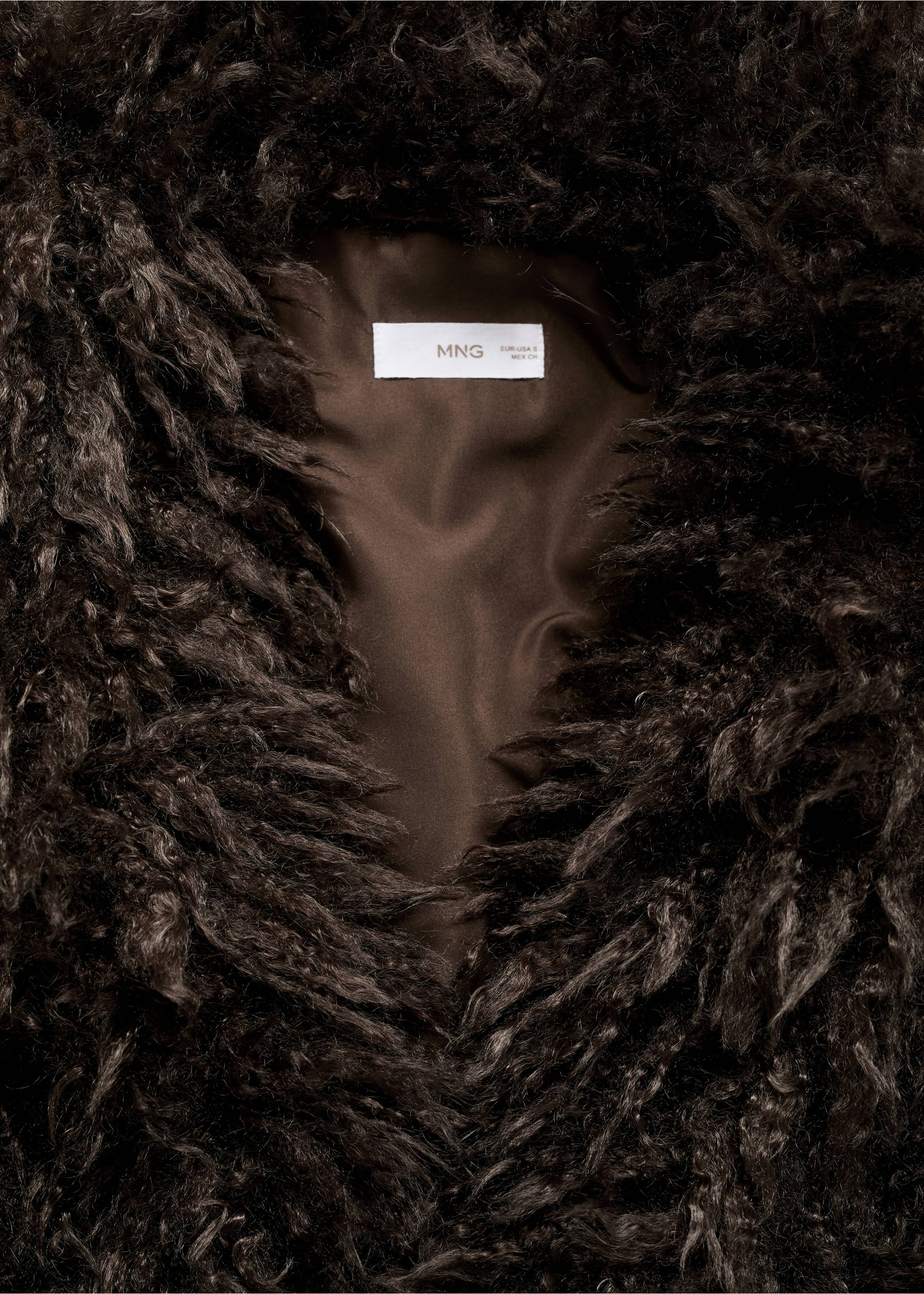 Short faux-fur coat - Details of the article 8, Brown. Ref: 17016337-00.
