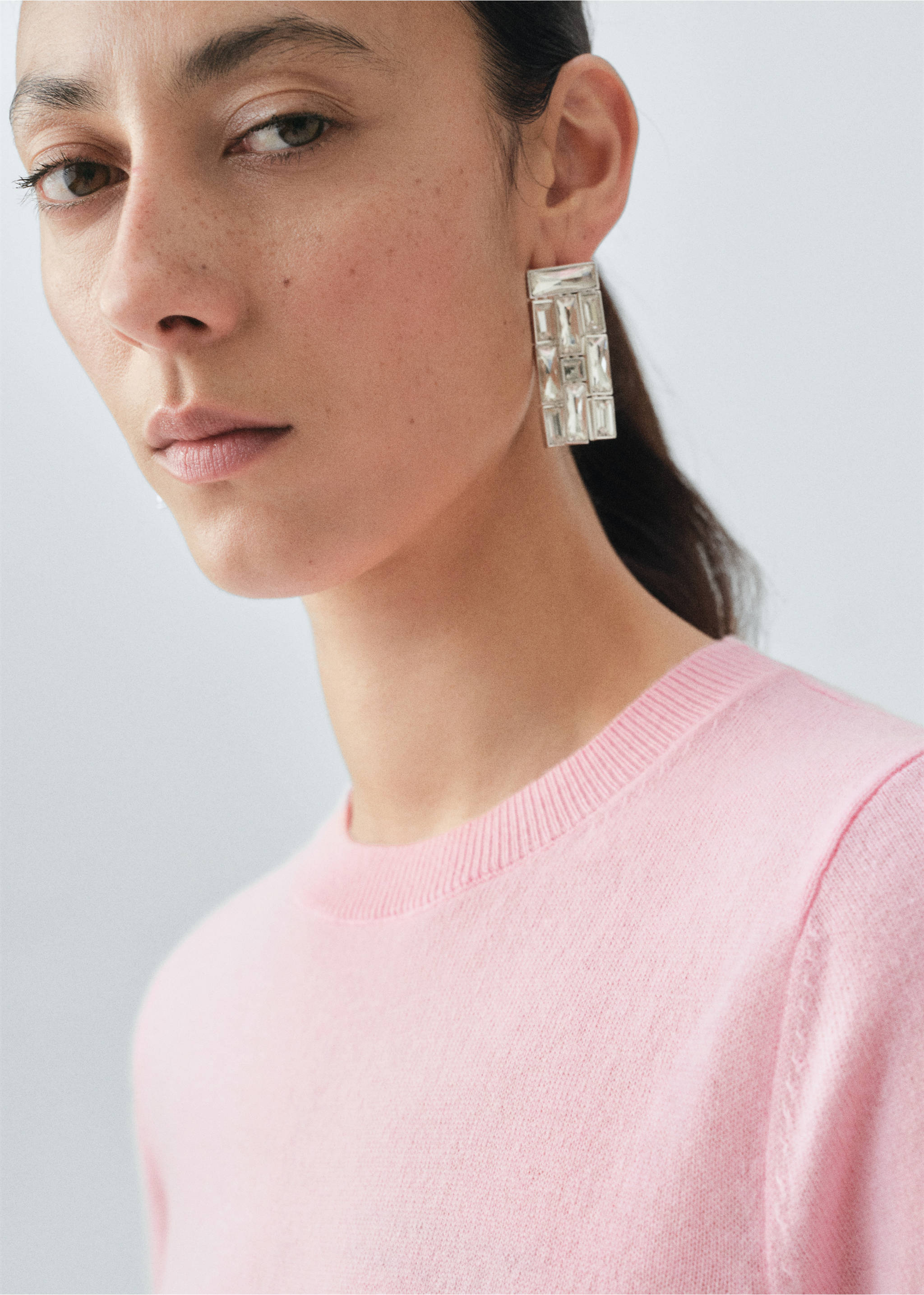 Short-sleeved wool sweater - Details of the article 1, Pink. Ref: 17016357-00.