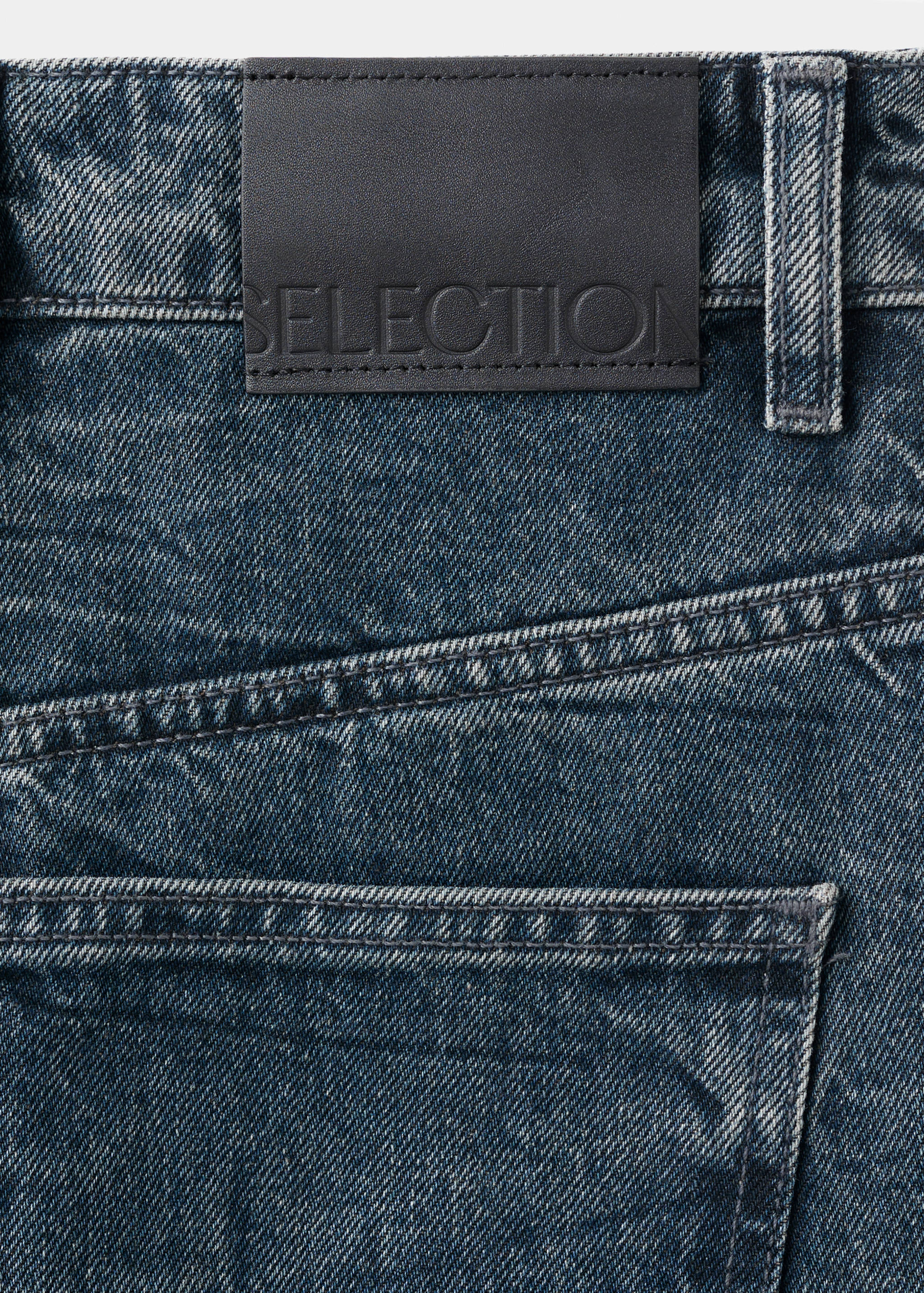 Mid-rise straight jeans - Details of the article 0