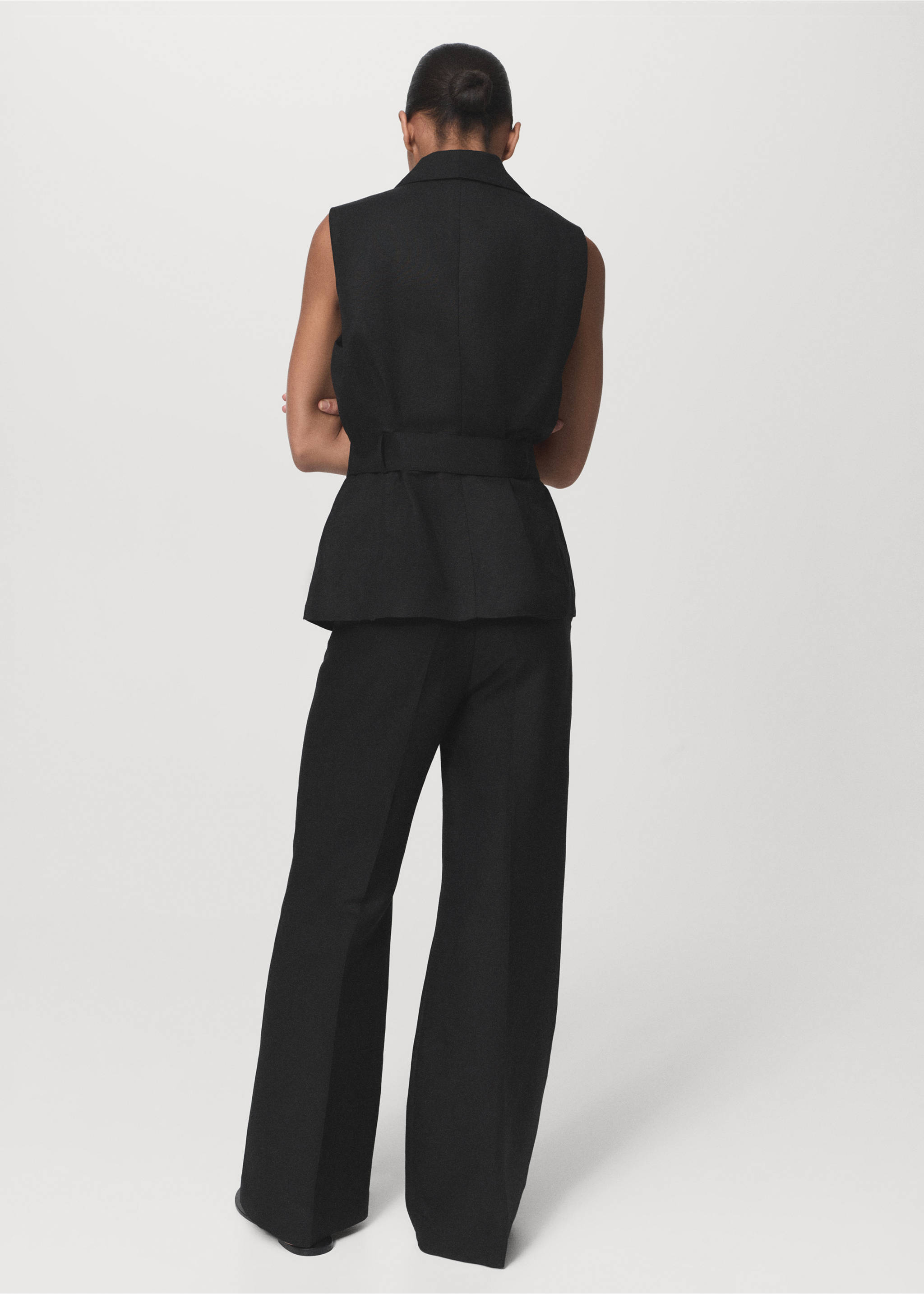 Straight-fit linen suit trousers - Reverse of the article, Black. Ref: 17016736-00.