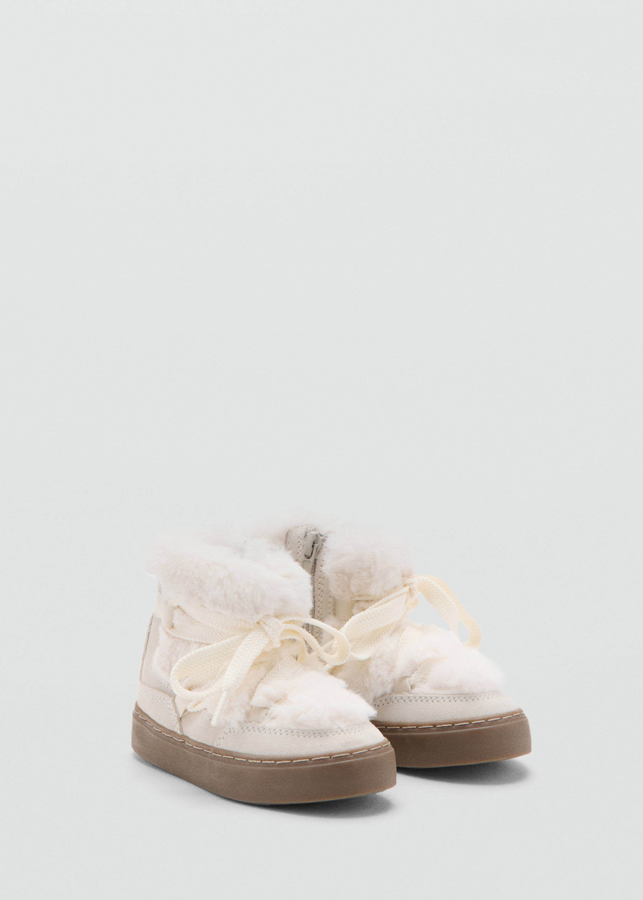 Ankle boots with leather accents - Medium plane
