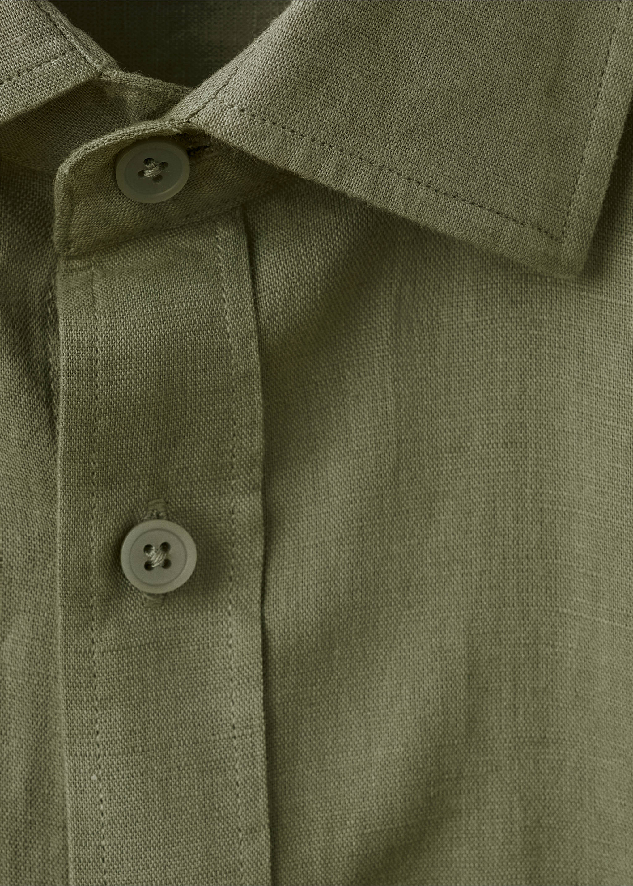 Pocket linen shirt - Details of the article 0, Dark Green. Ref: 17016743-00.